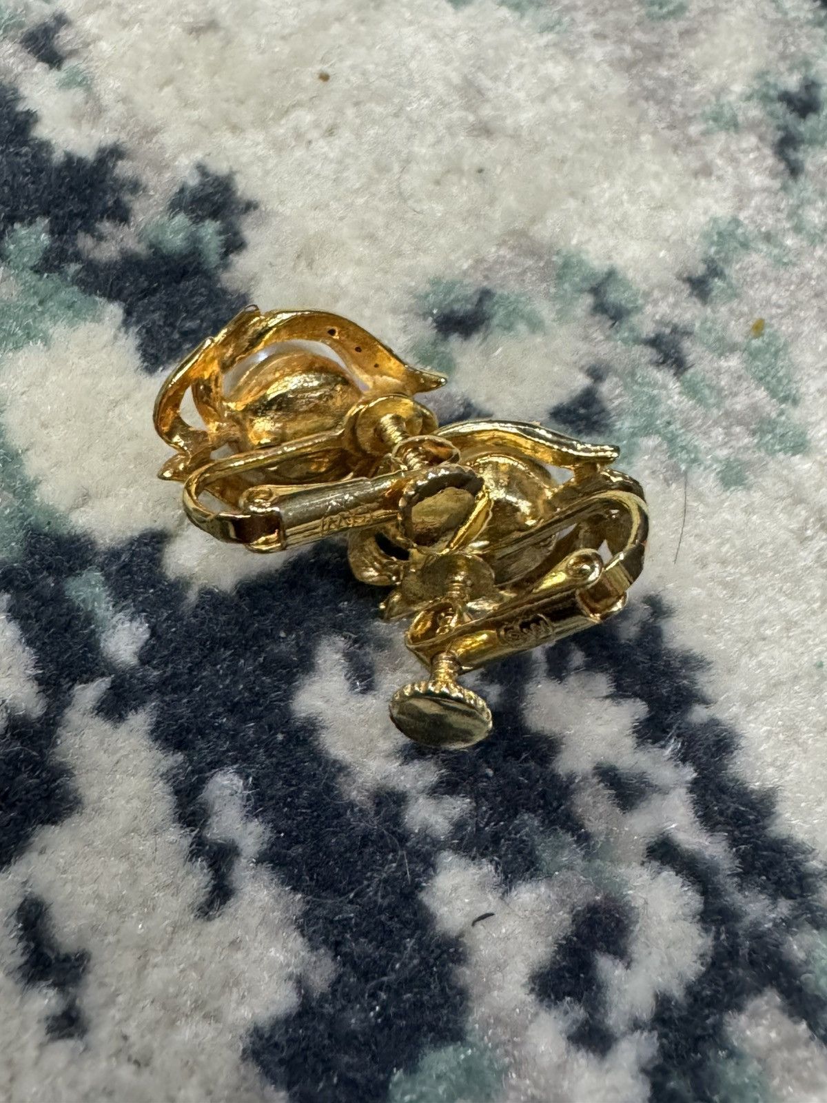 Jewelry VINTAGE FAUX PEARL CLIP ON EARRINGS Size ONE SIZE - 2 Thumbnail