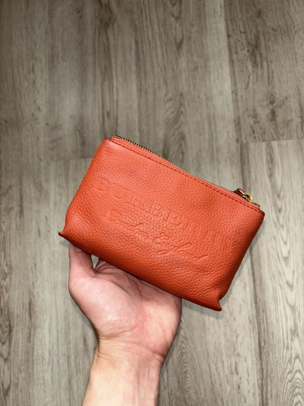 Burberry Burberry Orange Grain Leather Cosmetic Pouch – ROSCROM215CR Size ONE SIZE - 24 Thumbnail