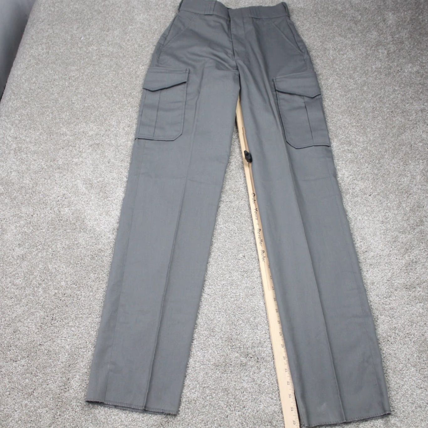 Vintage Elbeco Pants Men 26 Gray 65% Polyester 35% Cotton Cargo Pocket NWT Straight Leg Unhemmed Police Dress Gear Size US 26 / EU 42 - 3 Thumbnail