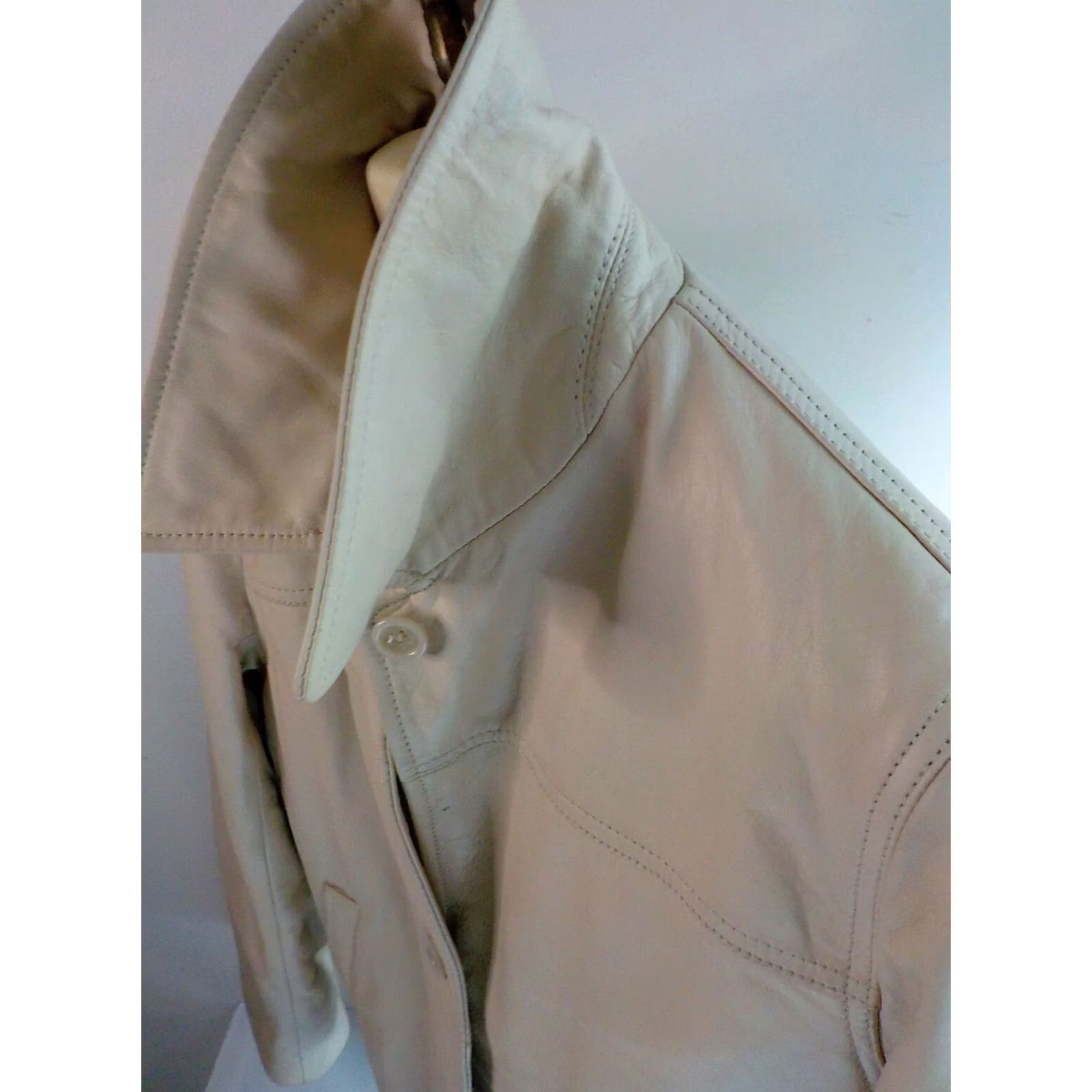 J.Crew J.CREW Button Front Leather Jacket Ivory Thinsulate Quilted Lining - SIZE MEDIUM - Women Jacket Size M / US 6-8 / IT 42-44 - 5 Thumbnail