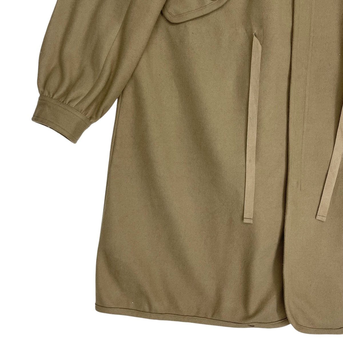 GU × Jun Takahashi × Undercover Undercover X GU Back Gather Coat Oversized Size L / US 10 / IT 46 - 5 Thumbnail
