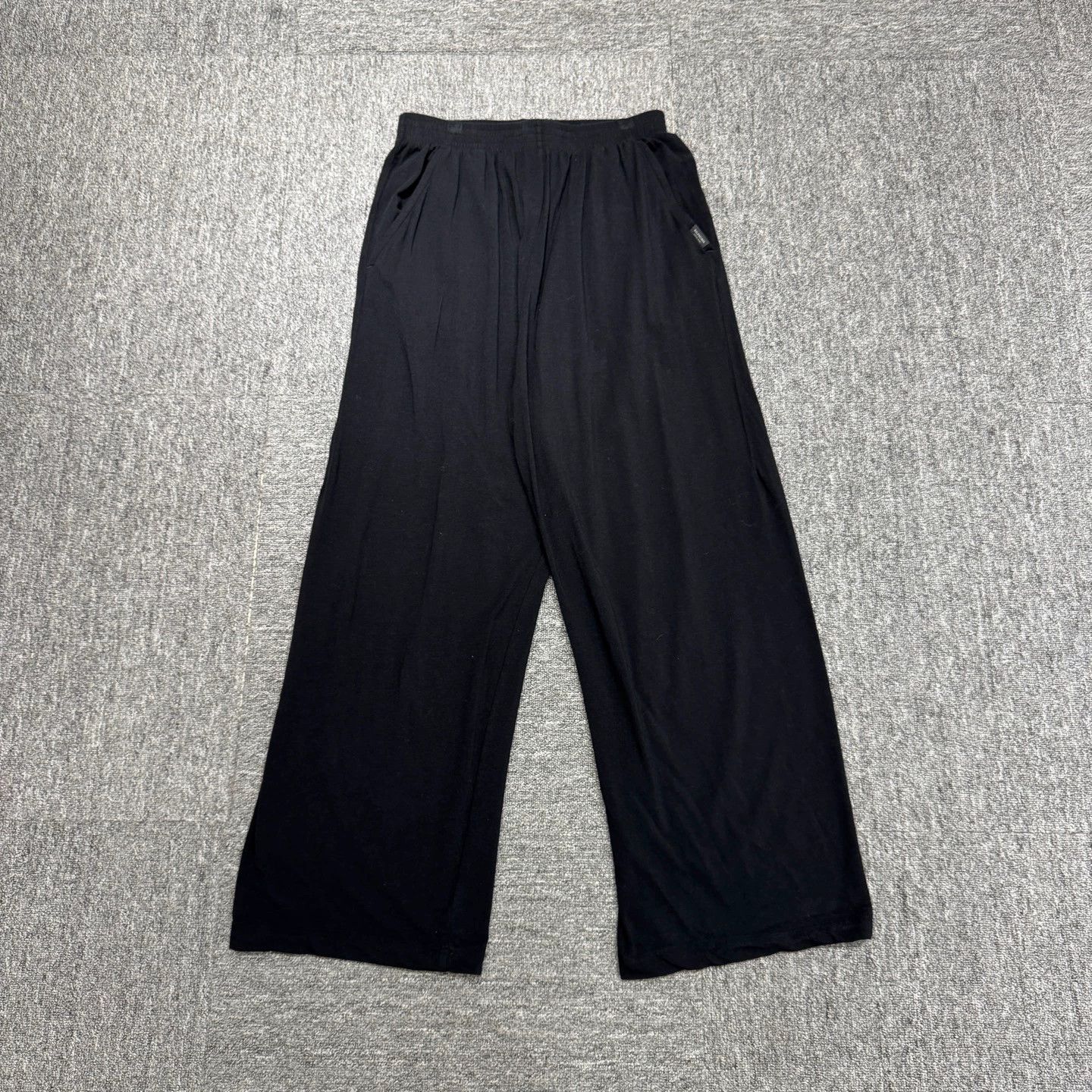 Balenciaga Balenciaga Wide-Leg Casual Pants M 98 New Size US 32 / EU 48 - 1 Thumbnail