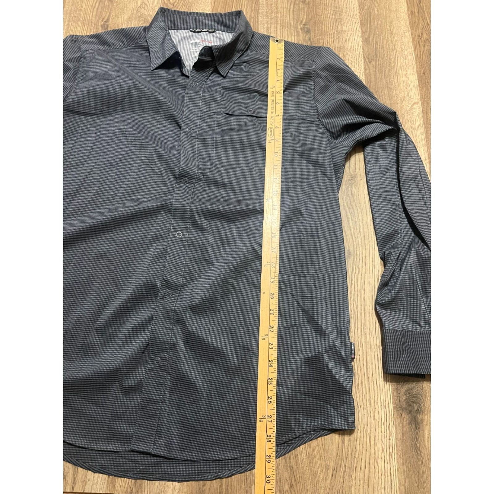 Vintage SwissTech Shirt, Men's Size Large, Button-Up, Long Sleeve, Pocket, Black, Gray, Regular Fit, Casual, Button, Collared, 100% solid? Size US L / EU 52-54 / 3 - 7 Thumbnail