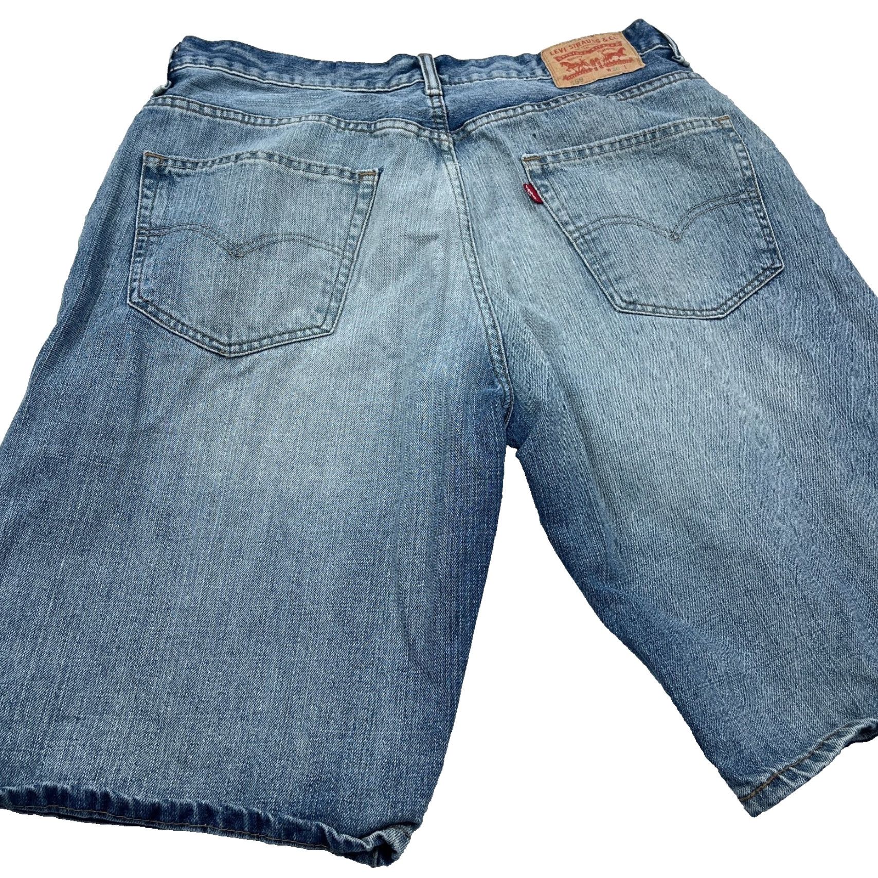 Levi's Levi's 569 Shorts Men 36 Relaxed Denim Blue 5-Pocket Mid Rise Zip Fly Casual Workwear Baggy Jorts Knit Now? Size US 36 / EU 52 - 3 Thumbnail