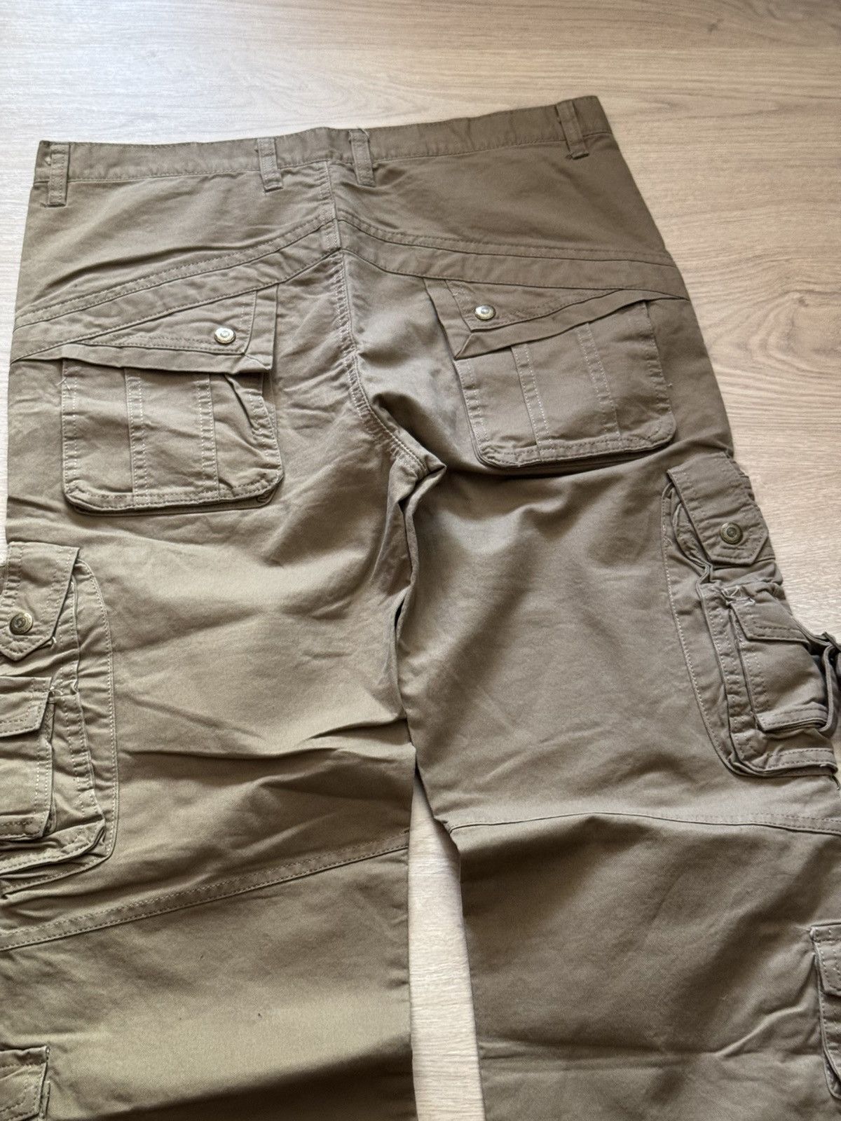 Japanese Brand Vintage Military Style y2k Cargo Brown Baggy Pants Size US 36 / EU 52 - 4 Thumbnail