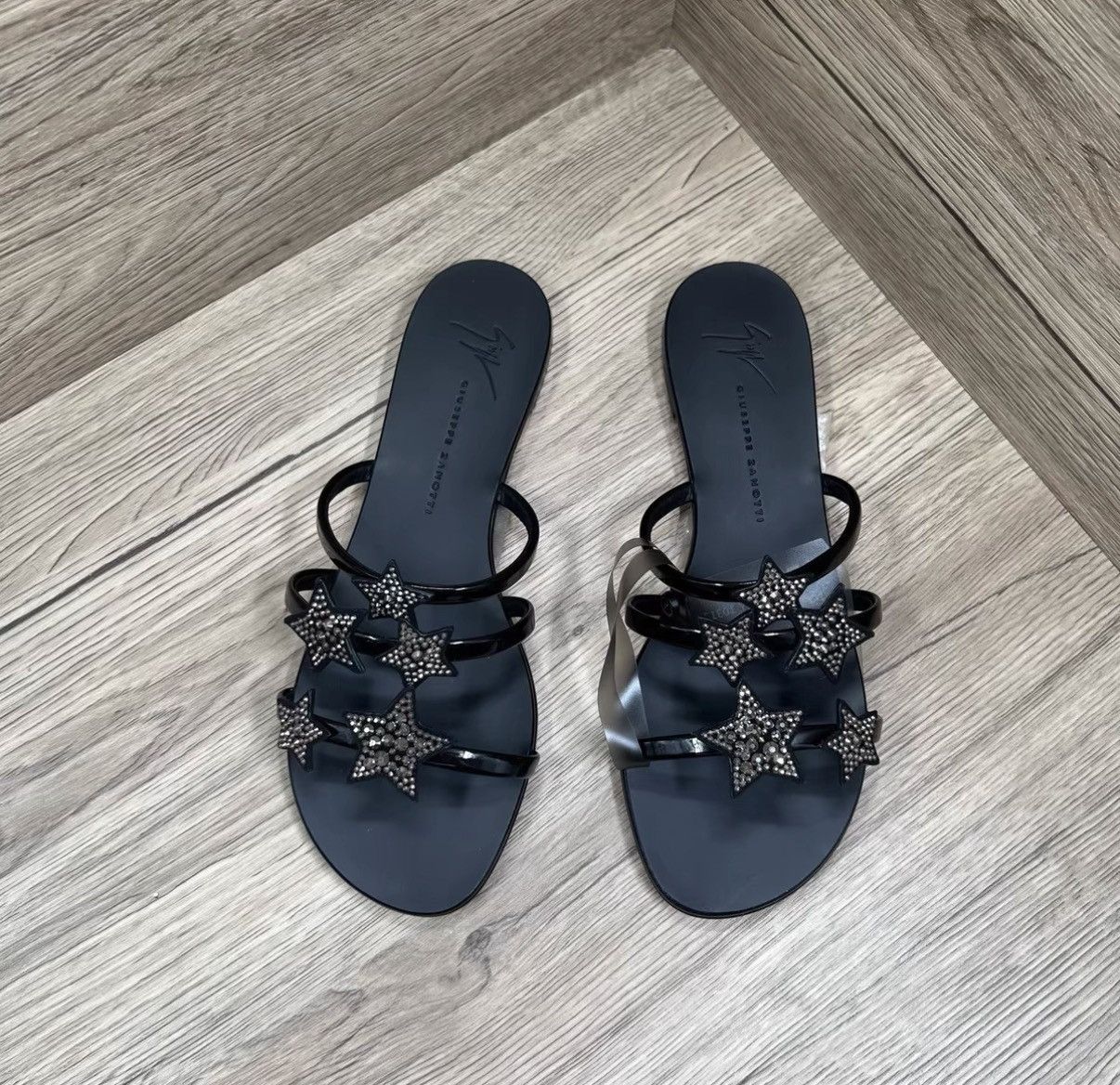Giuseppe Zanotti Giuseppe Zanotti GZ Black Rhinestone Star Mule Slides J41 Size US 7.5 / IT 37.5 - 3 Thumbnail