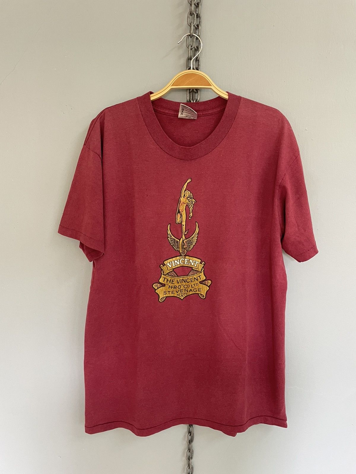 Vintage Vintage The Vincent H.R.D. Motorcycle t shirt Size US L / EU 52-54 / 3 - 1 Thumbnail