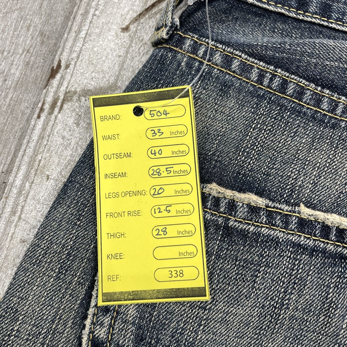 Levi's × Vintage Vintage Levis 504 Baggy Distressed Jeans wc 338 Size US 33 - 10 Thumbnail