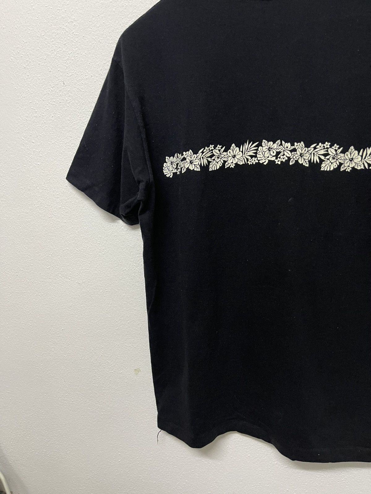 Stussy RARE VINTAGE 90s STUSSY FLORAL TSHIRT SINGLE STITCH Size US M / EU 48-50 / 2 - 11 Thumbnail