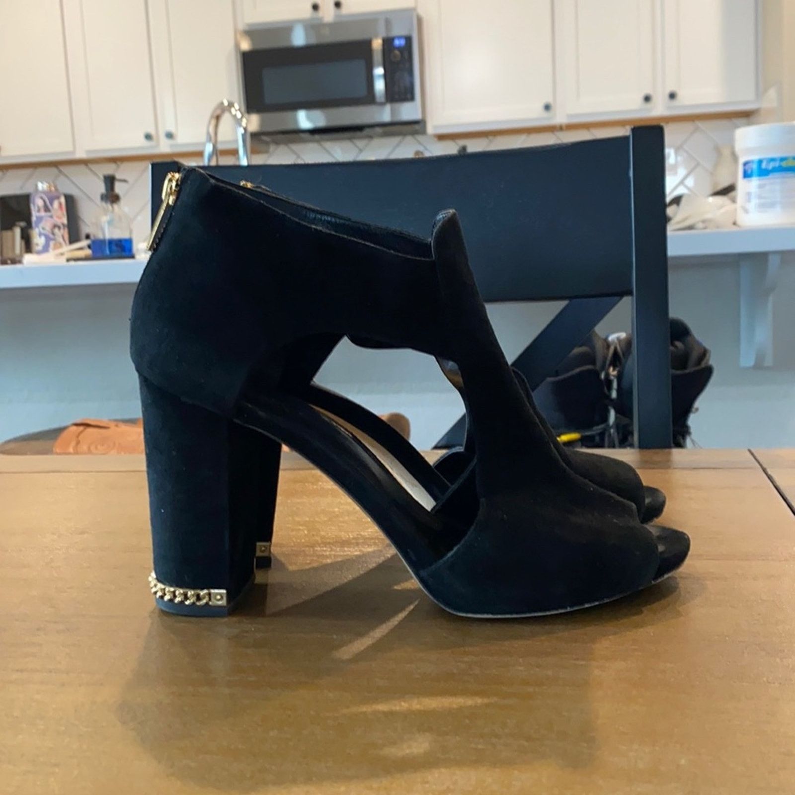 Michael Kors Michael Kors Sabrina block heel suede gold accents open toe Size US 9.5 / IT 39.5 - 3 Thumbnail