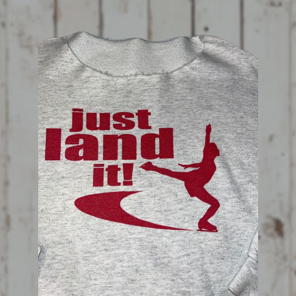 Vintage VINTAGE GRAY FIGURE SKATER Sweatshirt Ice Skater Red “Just Land It” Ice Skating 90s XL Size US XXL / EU 58 / 5 - 1 Thumbnail