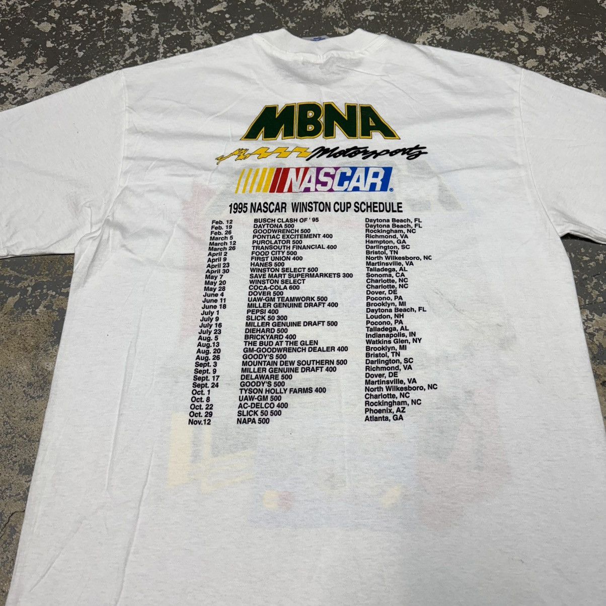 NASCAR Vintage MBNA 1995 Winston Cup Nascar Racing Tshirt Size US L / EU 52-54 / 3 - 13 Thumbnail