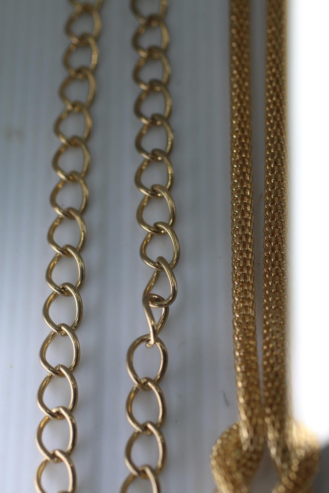 The Unbranded Brand Vintage Gold Tone Multi Necklace Rhinestone Circle Pendant Size ONE SIZE - 9 Thumbnail