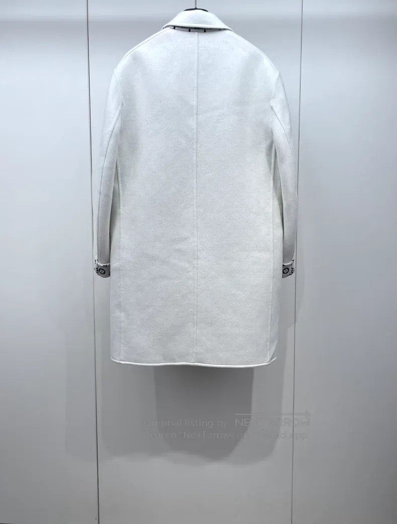 Louis Vuitton Louis Vuitton Presbyopic reversible cashmere coat Size S / US 4 / IT 40 - 4 Thumbnail