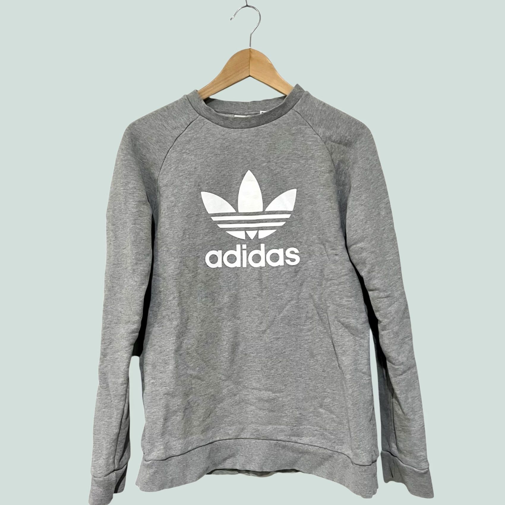 Adidas Adidas Trefoil Sweatshirt Crew Neck Gray Graphic Logo Shirt 100% Cotton Sz Small S Unisex Adults Crew Neck 90s Retro Classic Size US S / EU 44-46 / 1 - 1 Thumbnail