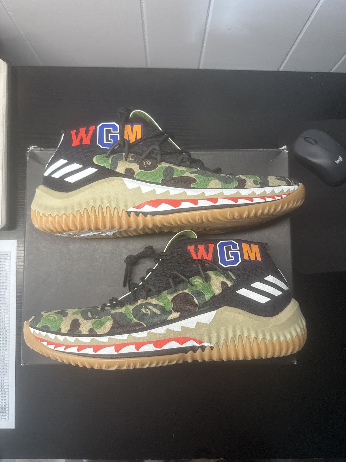 Adidas × Bape Dame 4 x A Bathing Ape Size US 7 / EU 40 - 3 Thumbnail