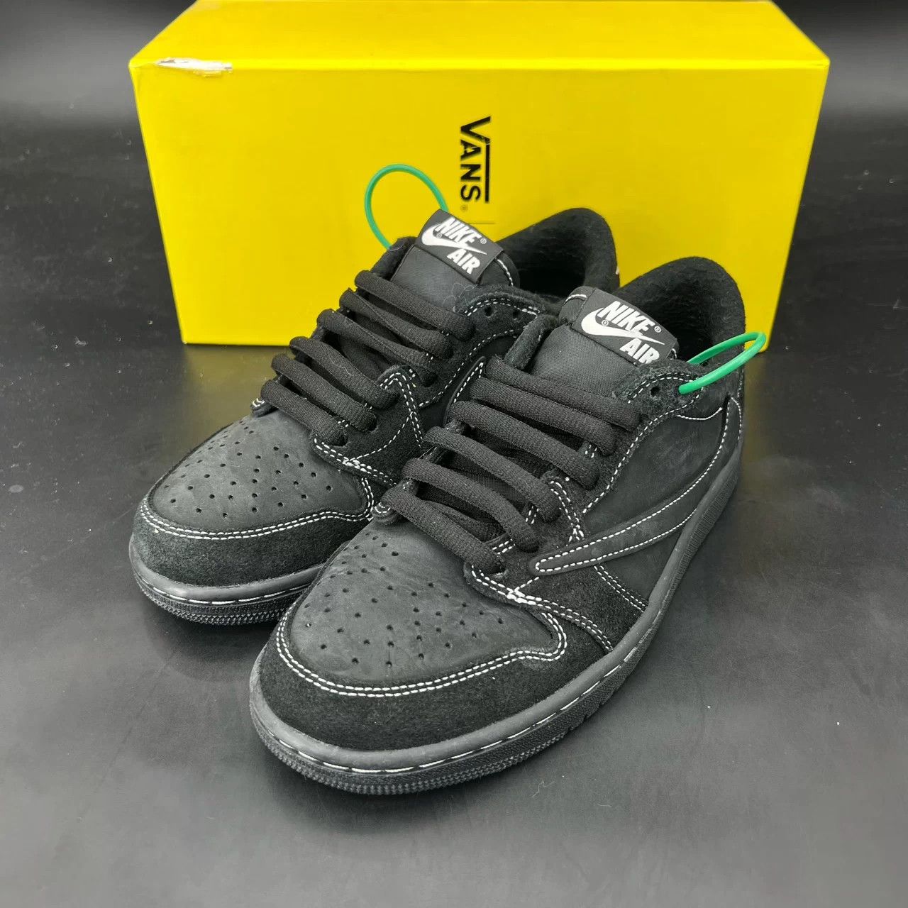 Nike Air Jordan 1 Low TS 'Black Samurai' Wmn 38.5 Worn LN WithBox Size US 8 / IT 38 - 1 Thumbnail
