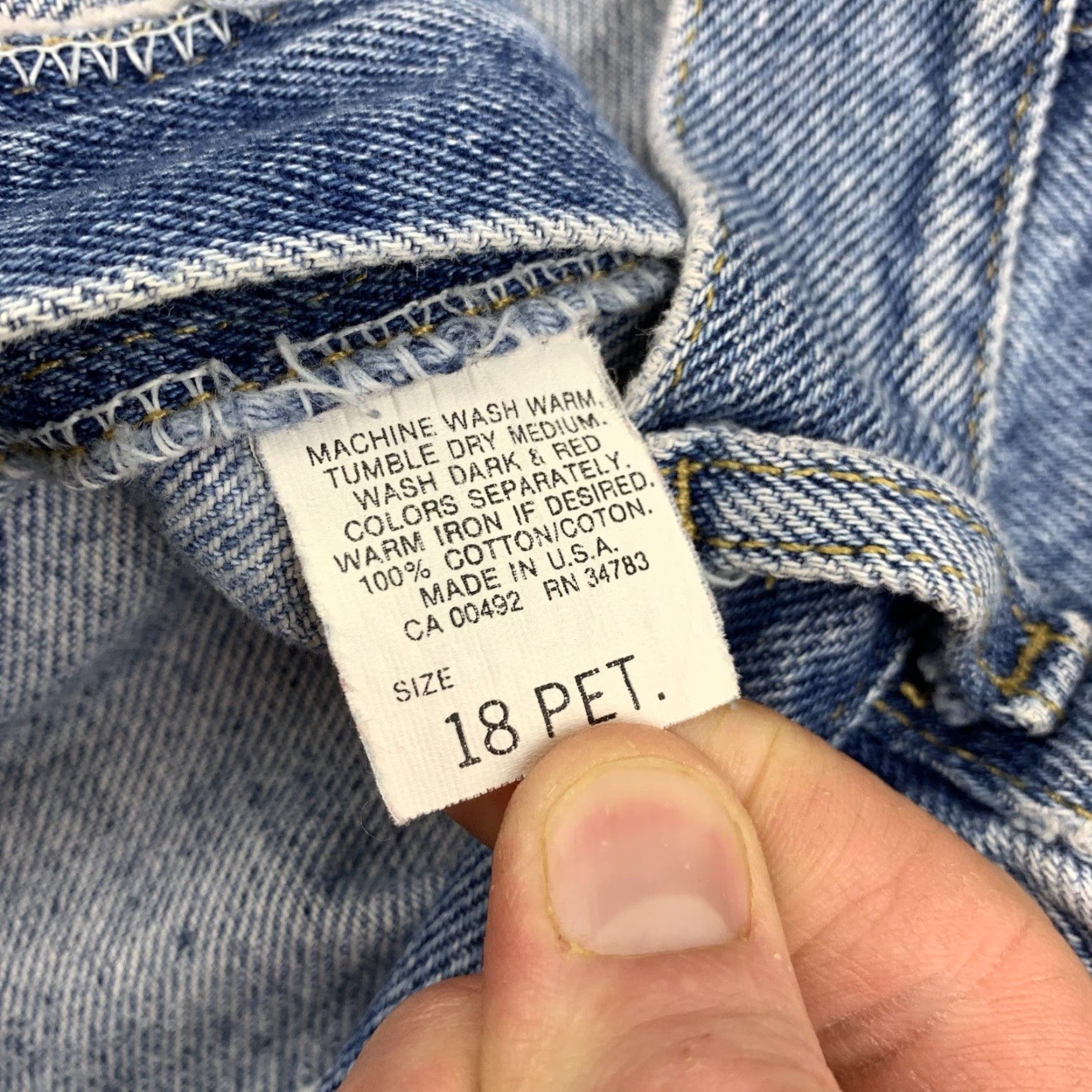 Lee VINTAGE Lee Riders Jeans Womens 18 Petites High Waisted 90s USA Union Blue Denim Mom Jeans Girls Size 40" / US 18 - 5 Thumbnail