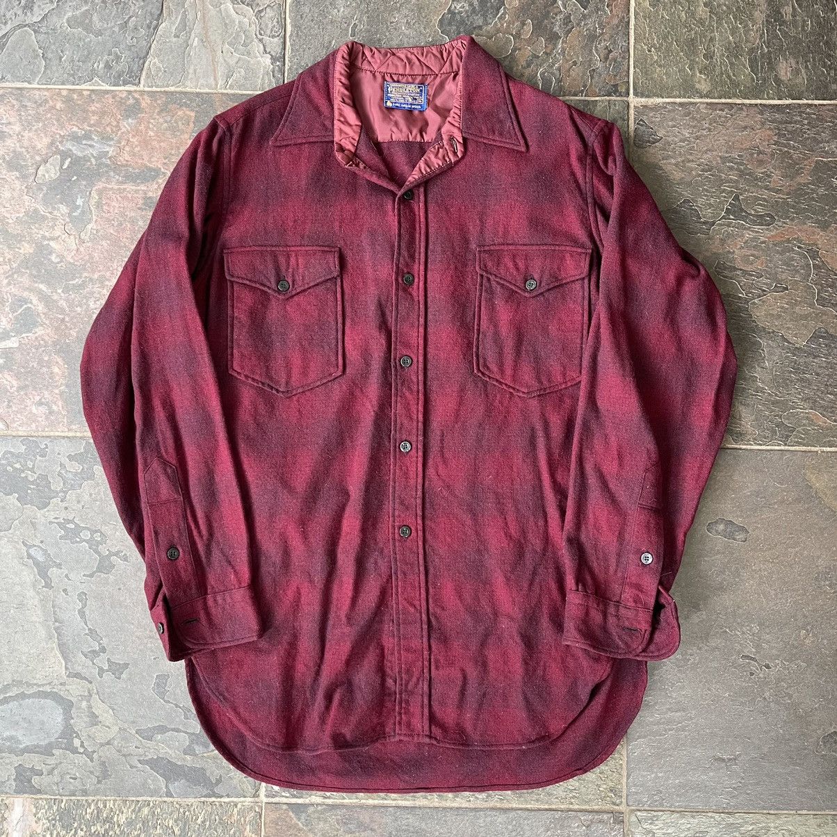 Pendleton × Vintage Vintage Pendleton Wool Plaid Pocket Long Sleeve Shirt Size US L / EU 52-54 / 3 - 1 Thumbnail