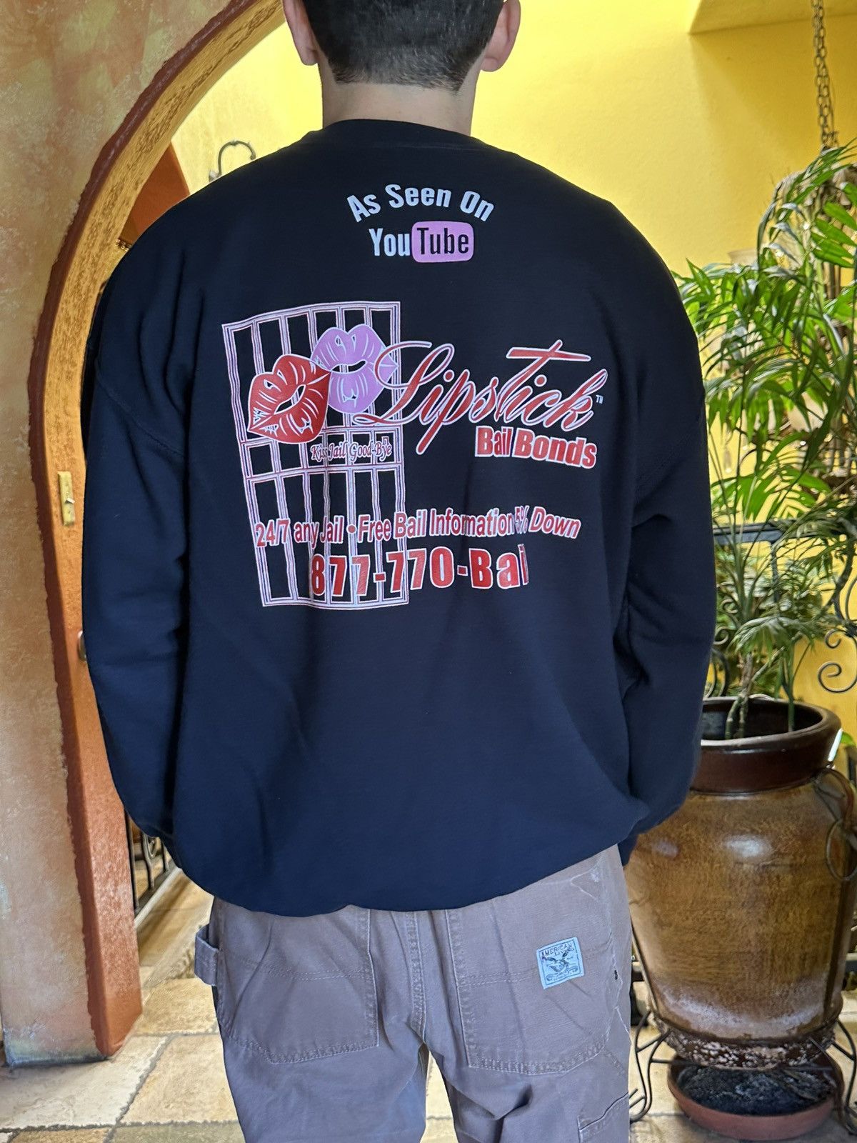 Vintage Vintage Lipstick Bail Bonds Kiss Jail Goodbye Sweatshirt XL Size US XL / EU 56 / 4 - 7 Thumbnail