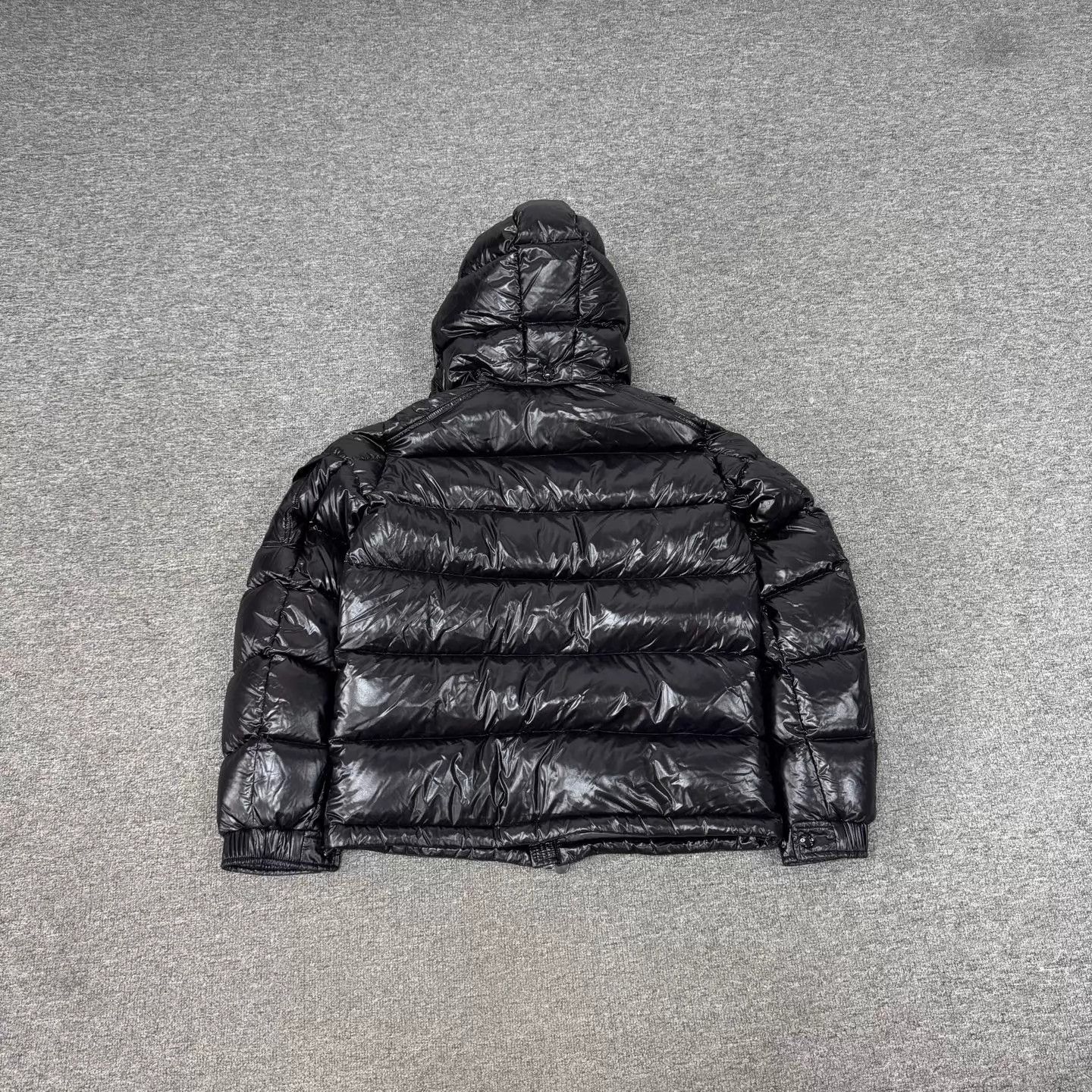Moncler Moncler Maya Logo Puffer Jacket Women's 2 99 New Size XS / US 0-2 / IT 36-38 - 2 Thumbnail