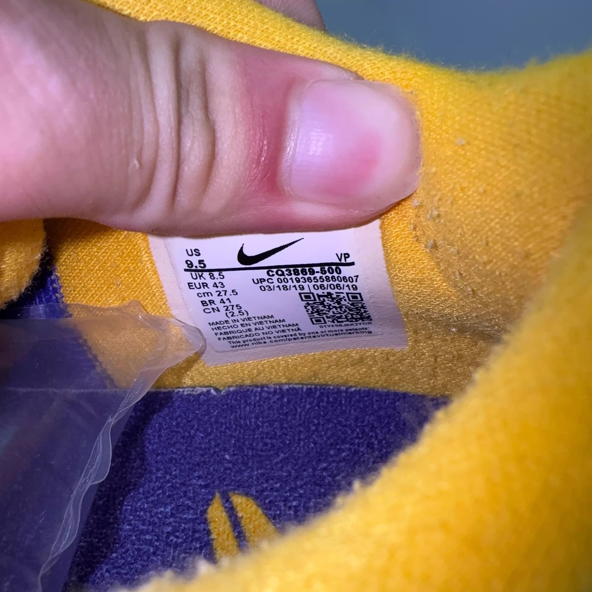 Nike Nike Kobe 4 Protro Lakers Purple Gold CQ3869-500 Size US 9.5 / EU 42-43 - 9 Thumbnail