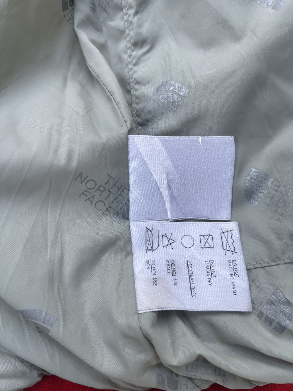 The North Face Vintage 80s The North Face Made in USA Puffer Jacket Size M Size US M / EU 48-50 / 2 - 9 Thumbnail