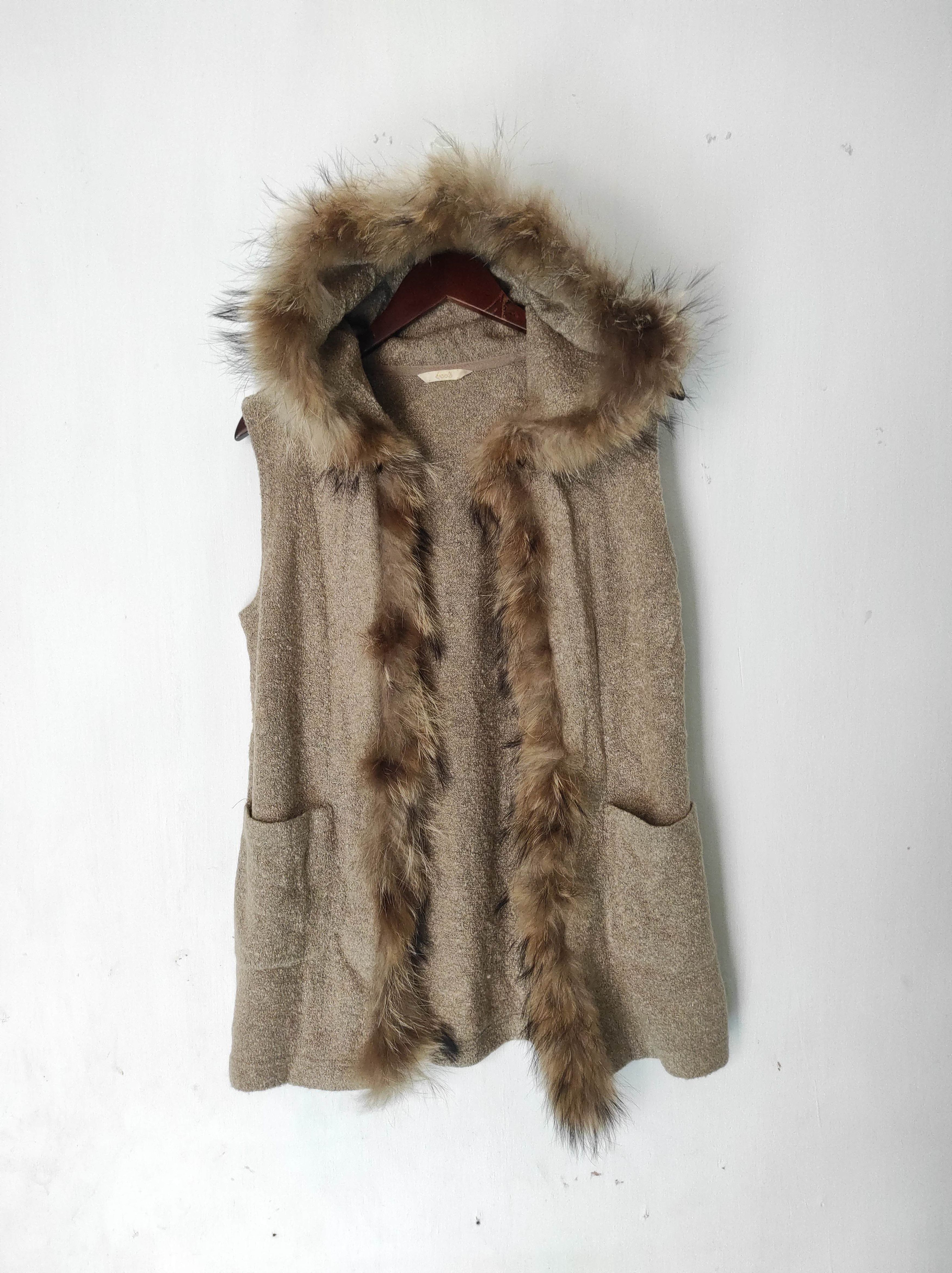 Aran Isles Knitwear SOOS Knit Zip Fur Raccon Hoodie IfSixWasNine LGB style Size S / US 4 / IT 40 - 2 Thumbnail