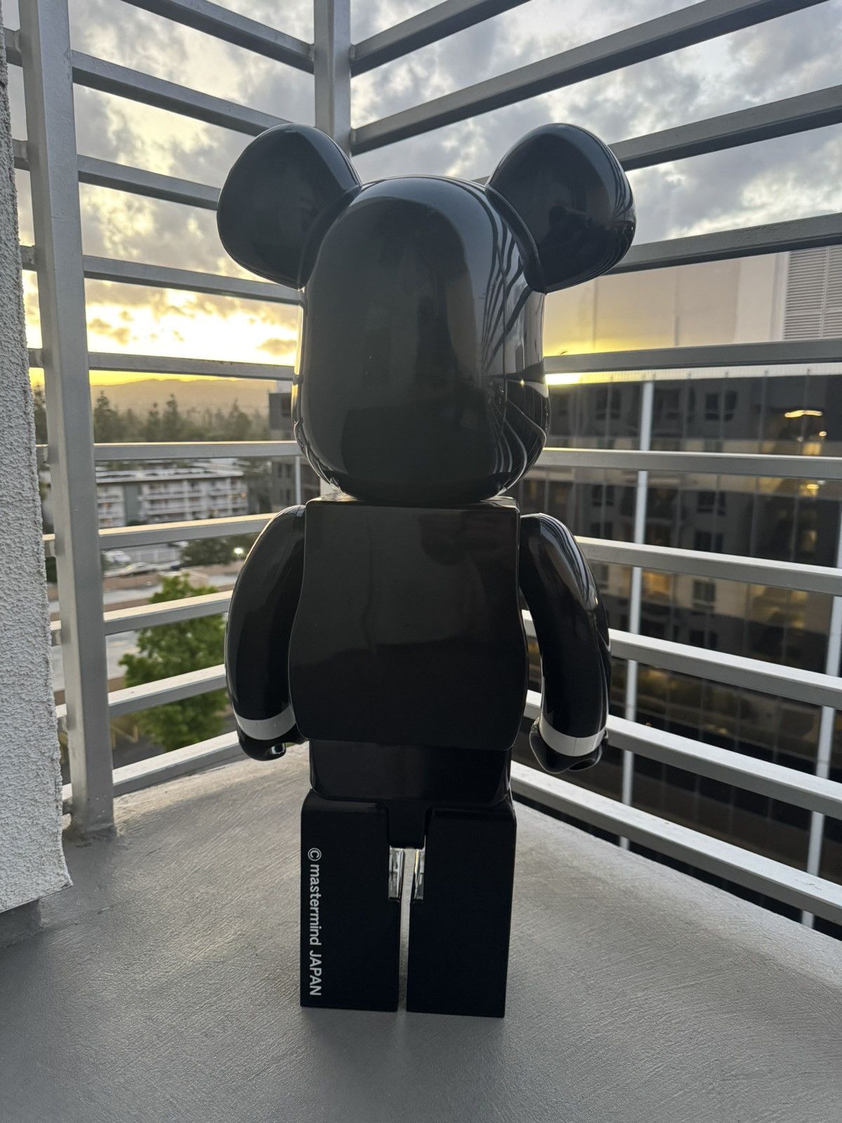 Mastermind Japan × Medicom Toy Medicom Bearbrick Mastermind Japan 1000% Figure Size ONE SIZE - 5 Thumbnail