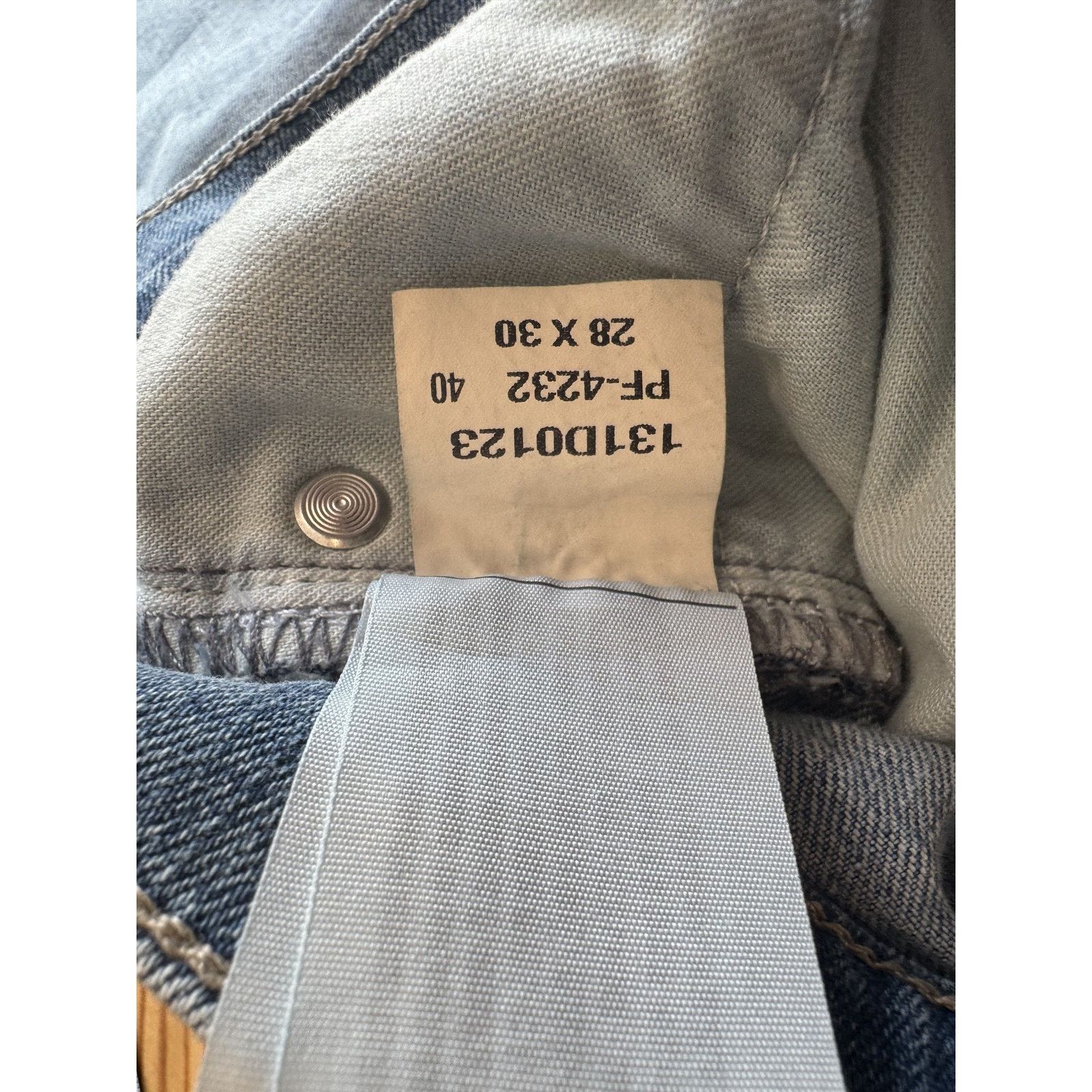 Abercrombie & Fitch Abercrombie & Fitch Jeans Mens 28x30 Stretch Denim Pants Size US 28 / EU 44 - 7 Thumbnail