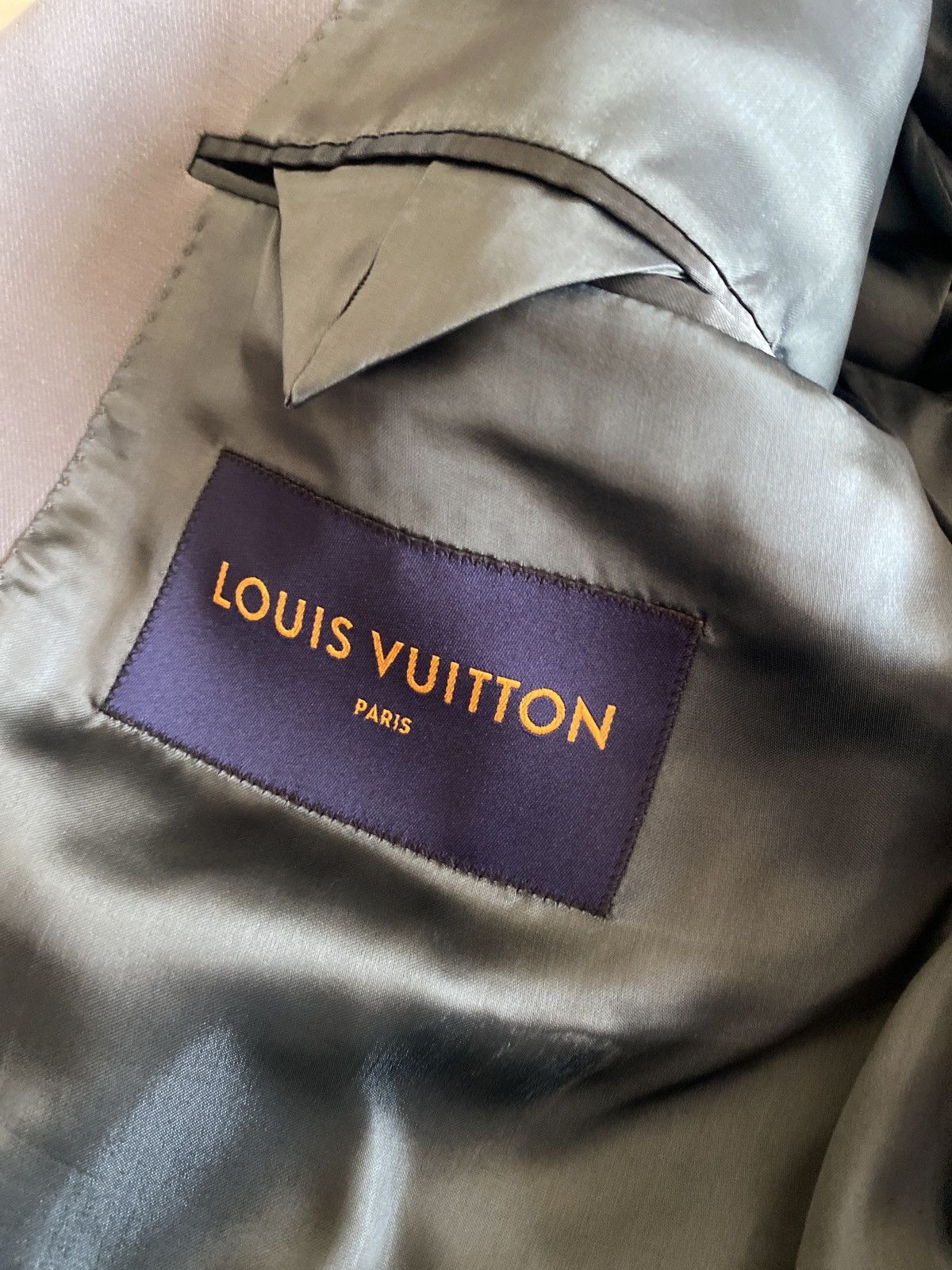 Louis Vuitton Louis Vuitton Pont Neuf & Notre Dame Embroided Blazer Size 48R - 10 Thumbnail