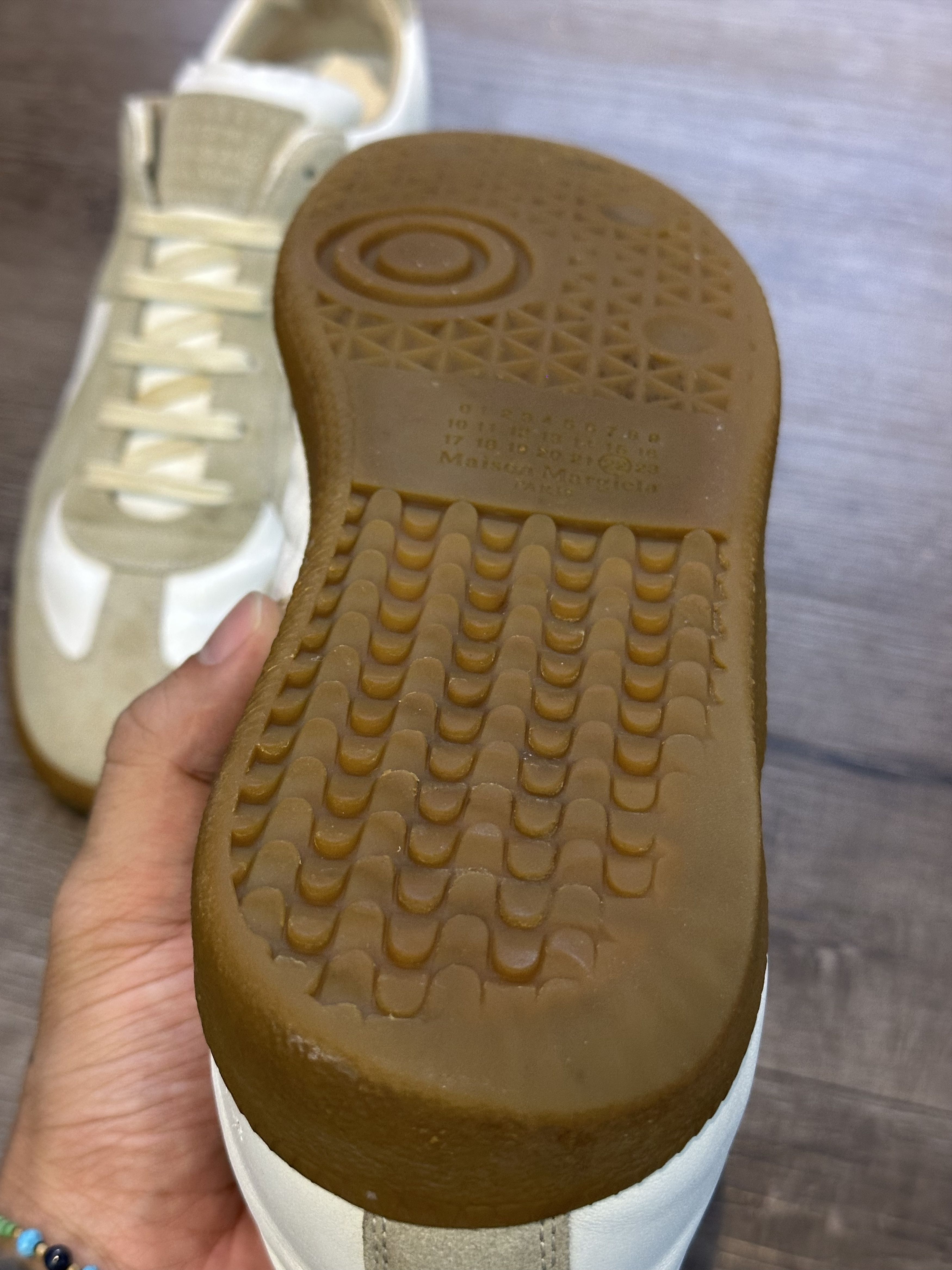 Maison Margiela Maison Margiela Replica Low Sneaker Size US 10.5 / EU 43-44 - 12 Thumbnail