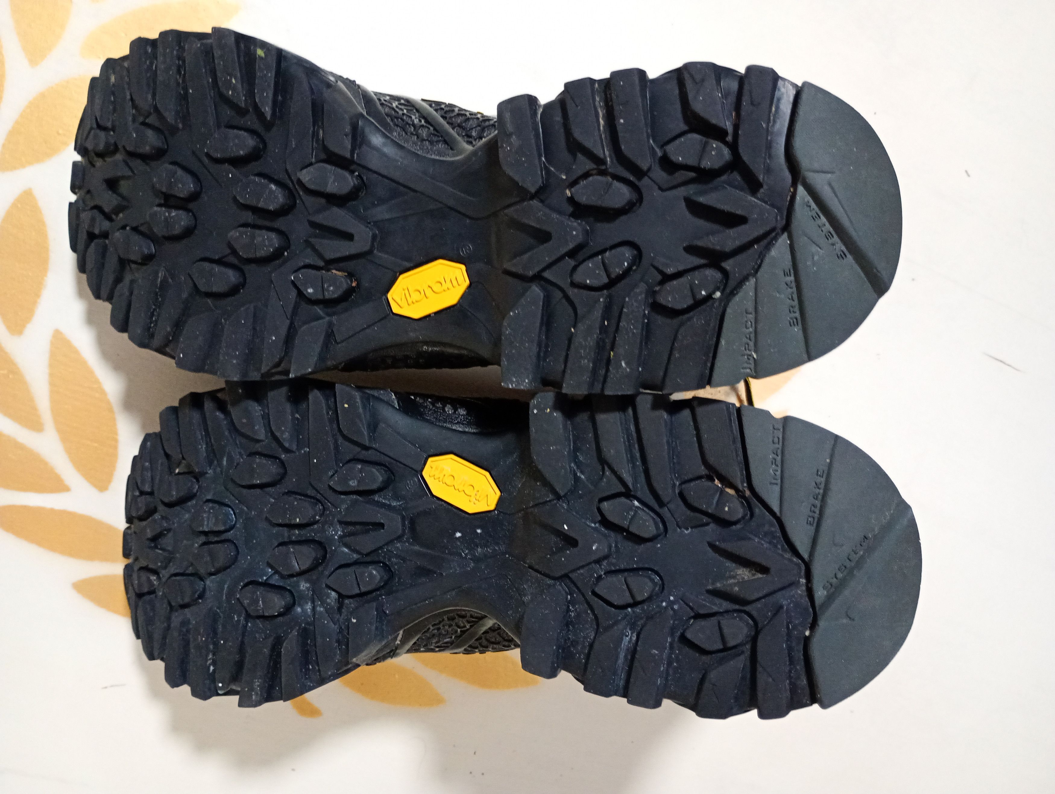La Sportiva La Sportiva Core High GTX Boots Size US 8.5 / EU 41-42 - 24 Thumbnail