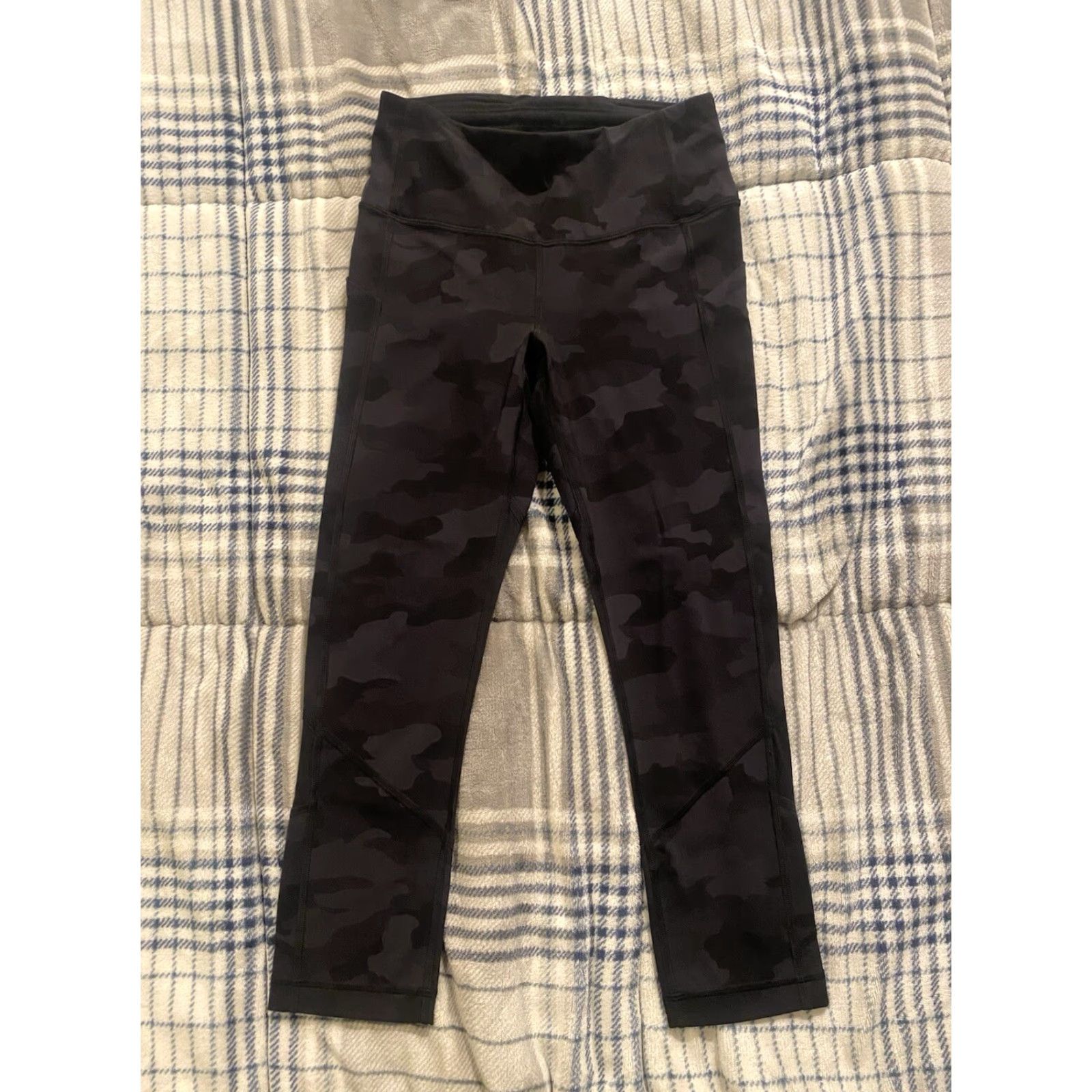 Lululemon Lululemon Pace Rival High Rise Crop Leggings 22" Camo Black Womens Size 4 Pants Size 27" / US 4 / IT 40 - 2 Thumbnail