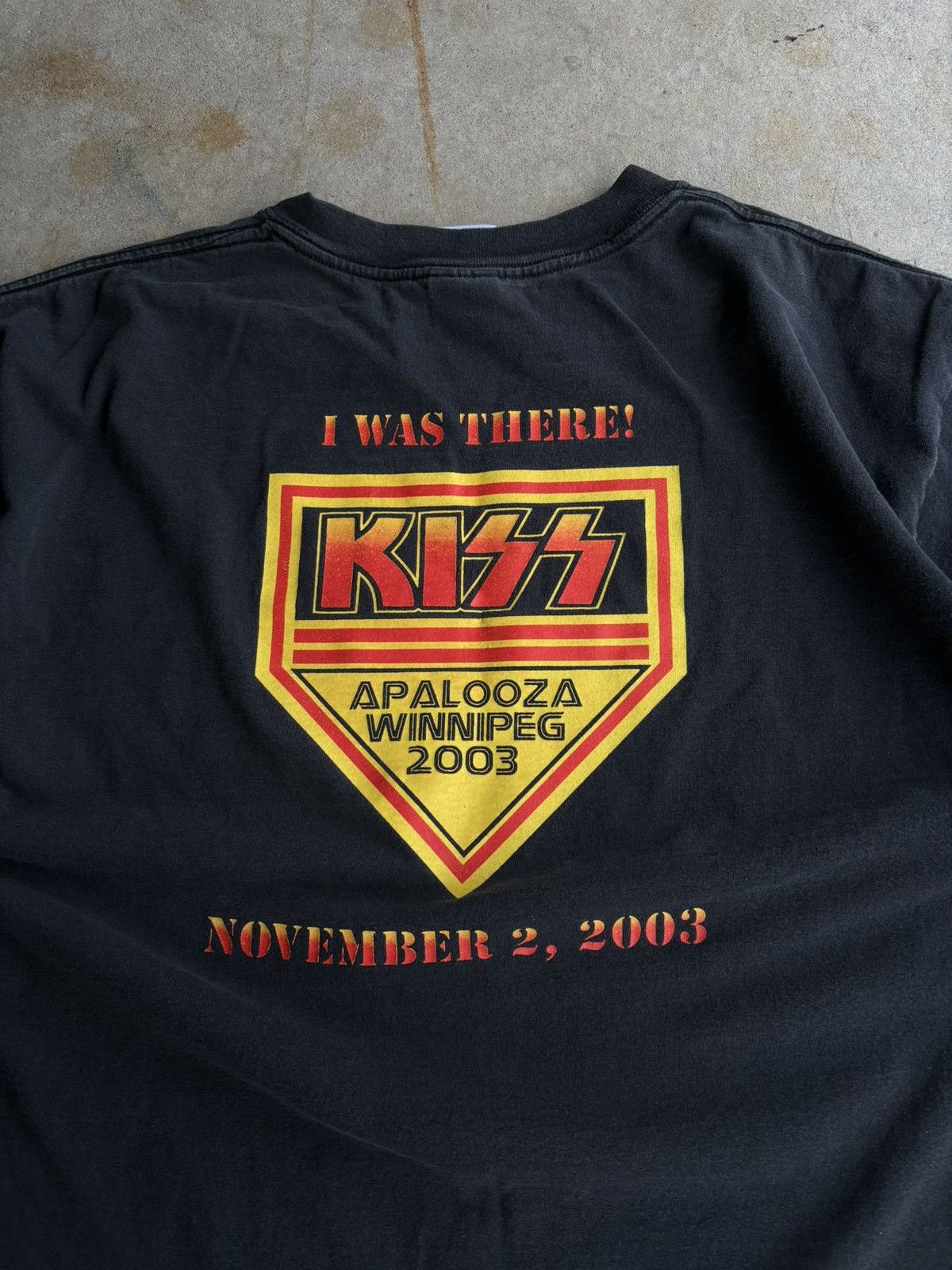 Band Tees × Vintage Crazy Kiss Band Kissapalooza Collab Faded Army Tee Size US L / EU 52-54 / 3 - 5 Thumbnail