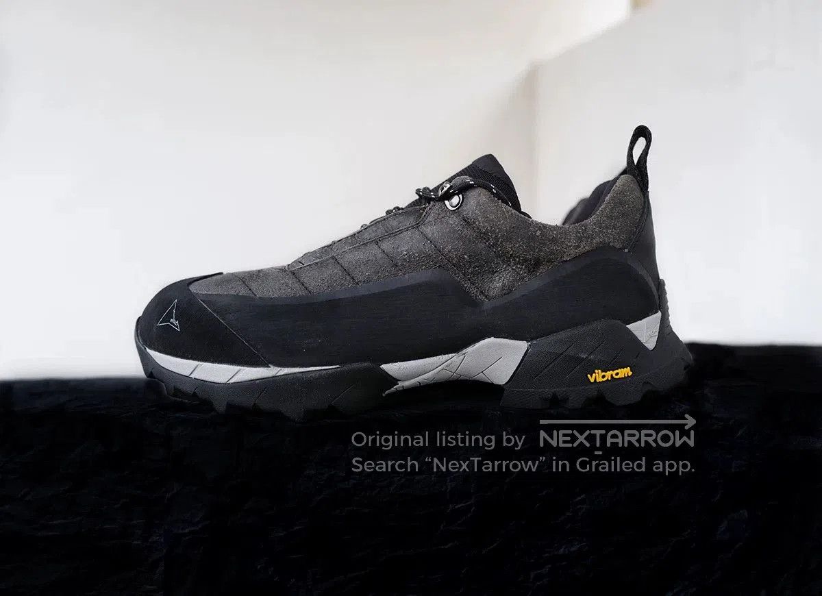 ROA roа hiking katharina mountaineering shoes. Size US 10.5 / EU 43-44 - 1 Thumbnail