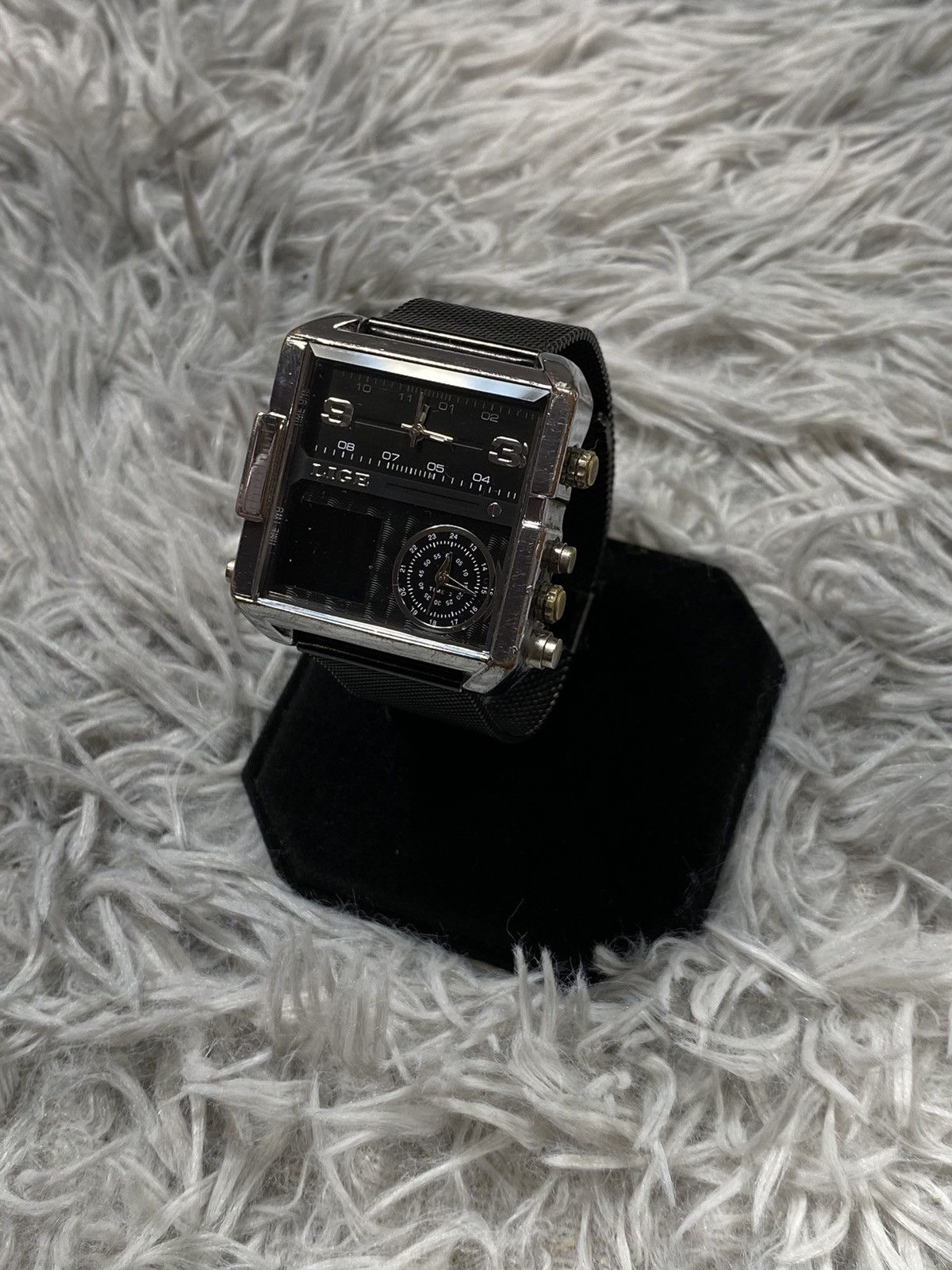 Japanese Brand Unique Square Multi-Dial Watch - Japanese Brand Size ONE SIZE - 2 Thumbnail