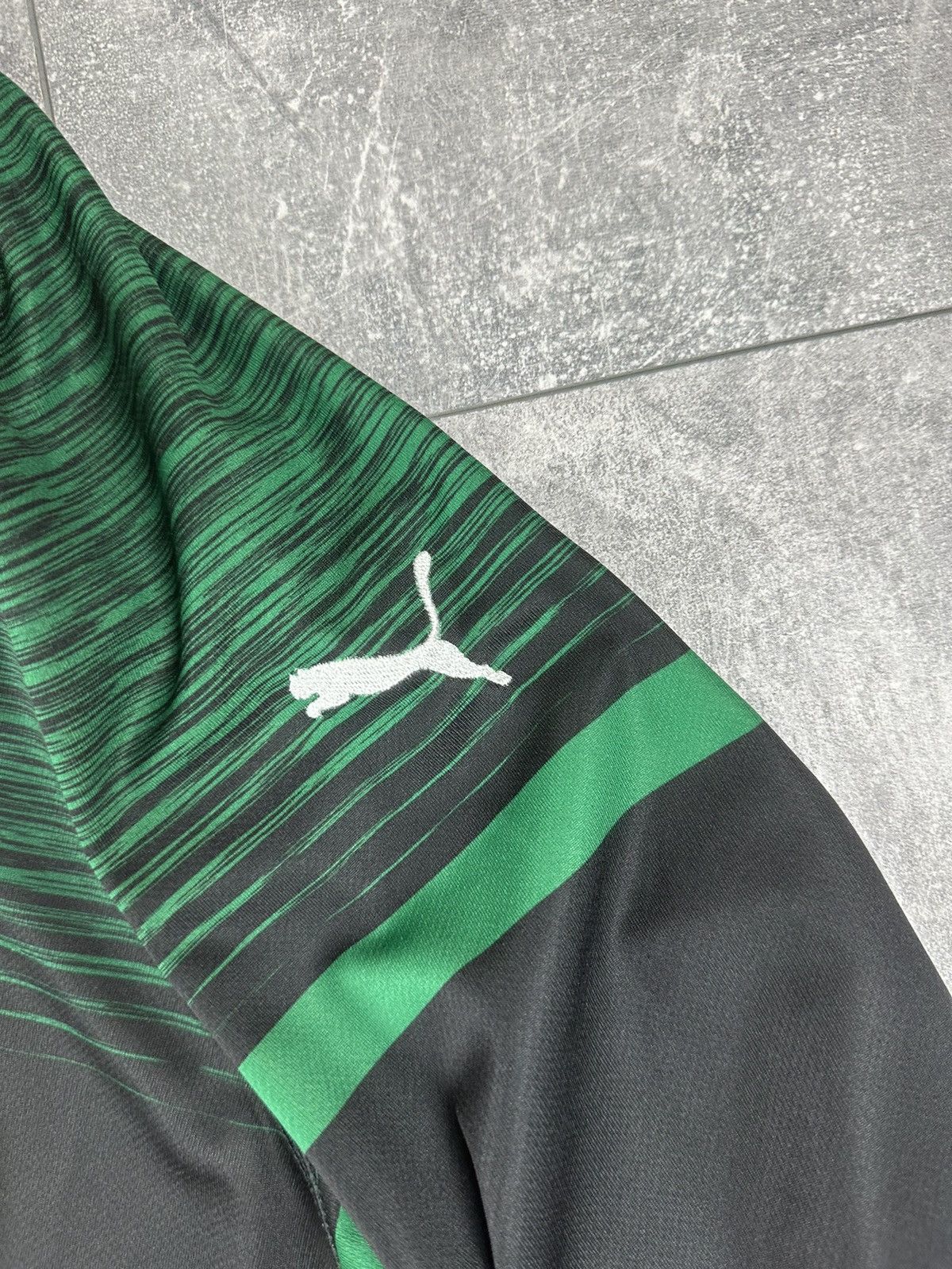 Puma Puma Borussia Mönchengladbach 2018 #14 Plea Soccer Jersey Size US M / EU 48-50 / 2 - 12 Thumbnail