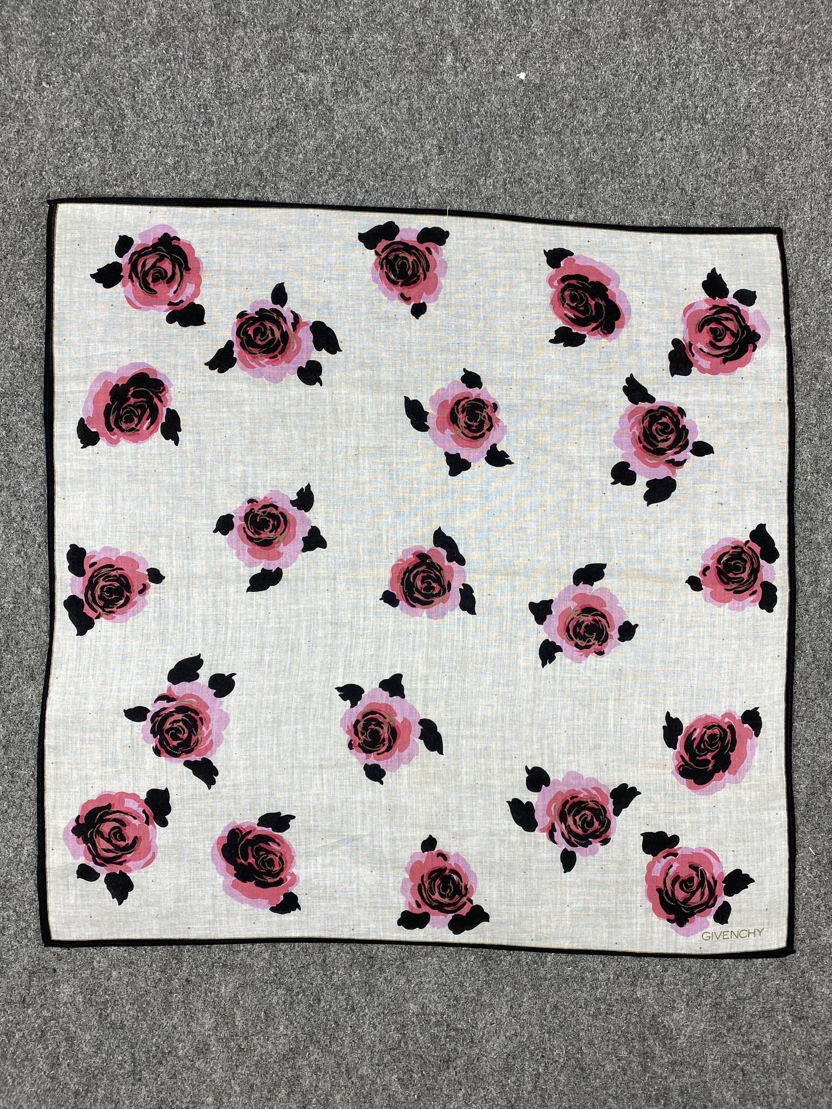 Givenchy Vintage Givenchy Handkerchief / Neckerchief KT0251 Size ONE SIZE - 4 Thumbnail