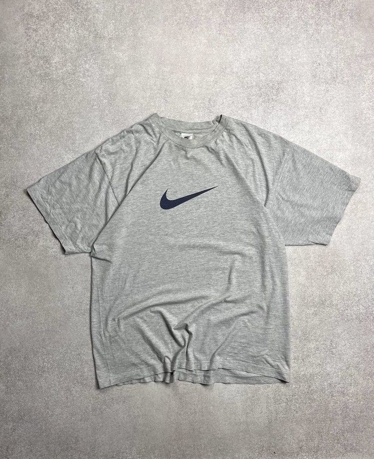 Nike Vintage Nike Big Swoosh Boxy T-shirt Y2K XL Size US XL / EU 56 / 4 - 1 Thumbnail