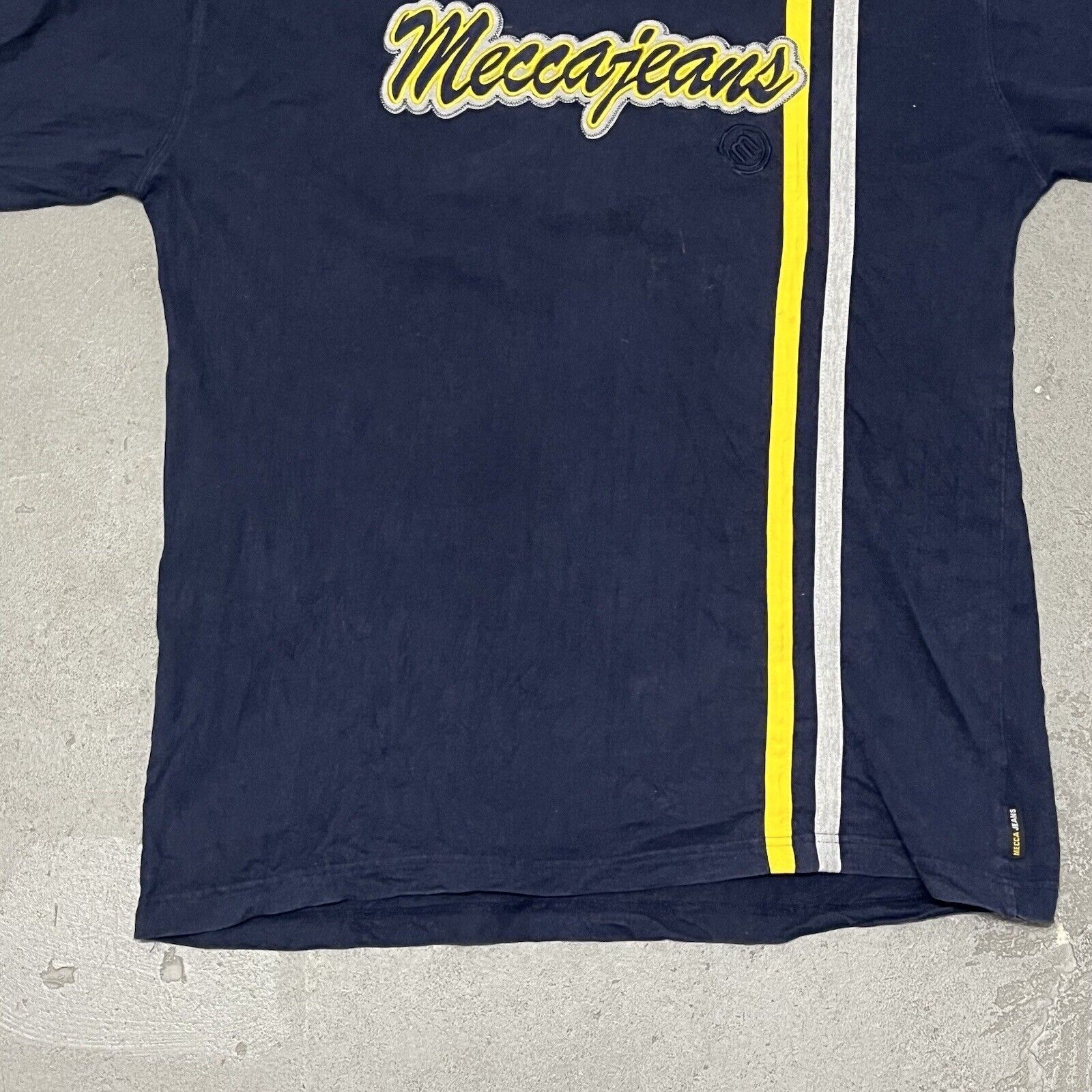 Mecca Vintage 2000’s Y2K Mecca Jeans SS Graphic T-shirt XL Navy Size US XL / EU 56 / 4 - 5 Thumbnail