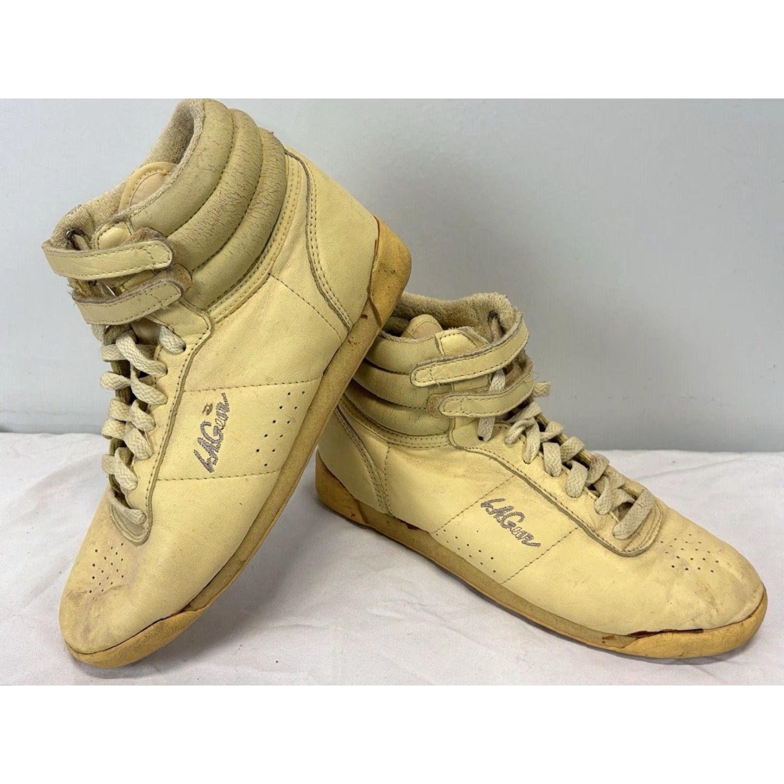 La Gear VINTAGE LA Gear Hi Top Sneakers Shoes Women’s Size 7 Yellow 80s Athletic Leather Lace Up Size M / US 6-8 / IT 42-44 - 2 Thumbnail