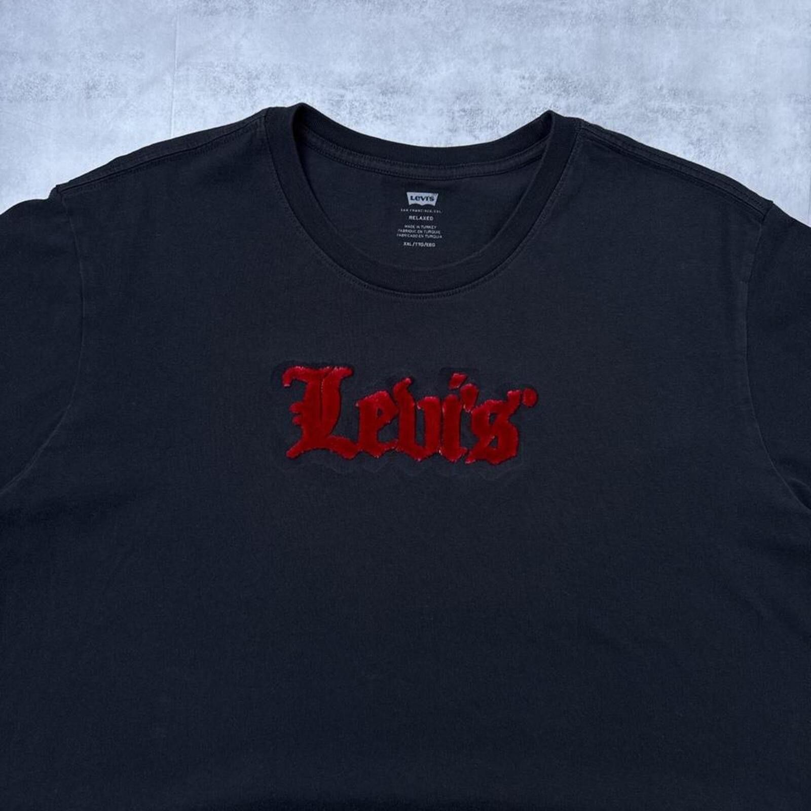 Levi's Y2K Levi’s Grunge 00s Black T shirt Size US XL / EU 56 / 4 - 2 Thumbnail