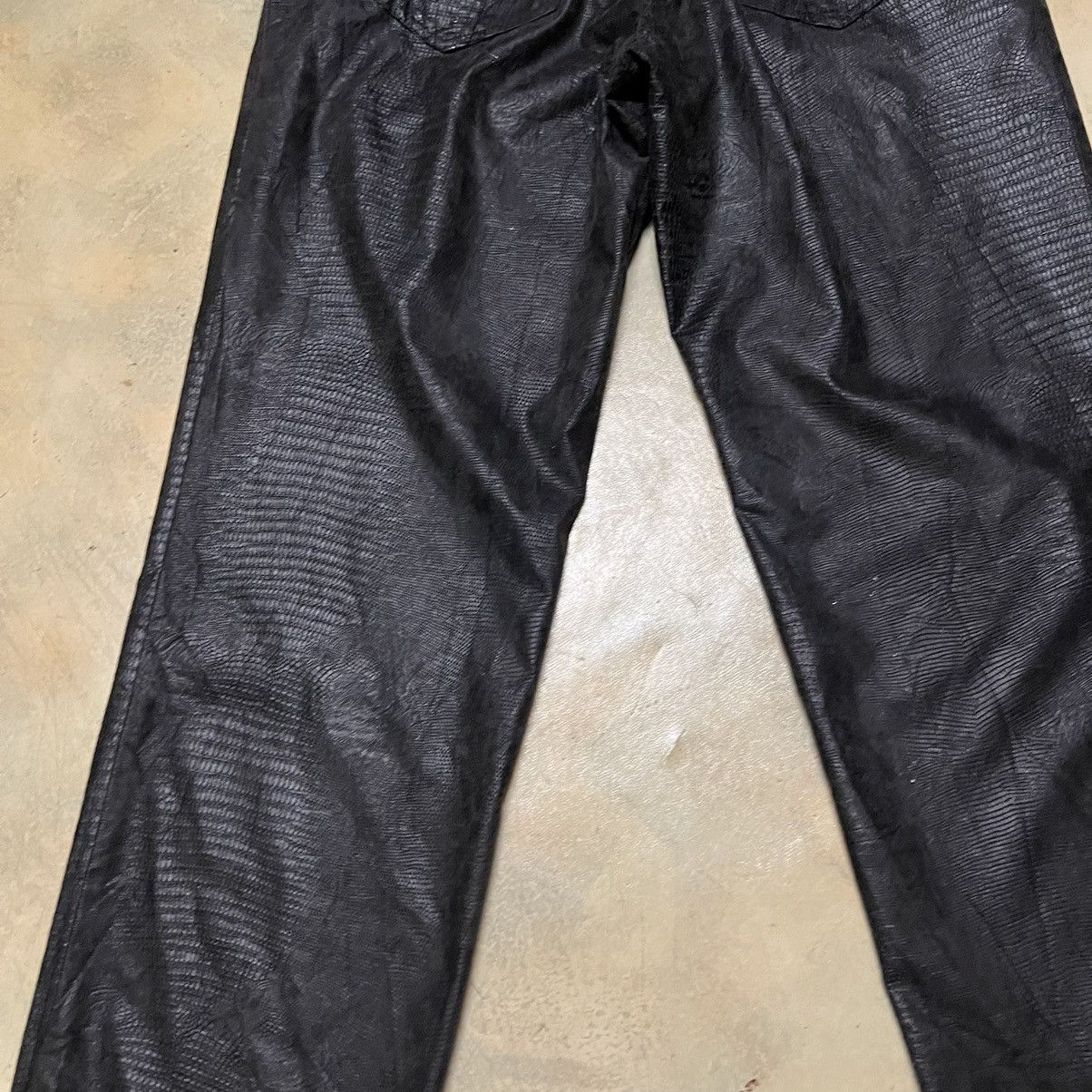 Japanese Brand Japanese Brand Leather Biker Pants Size US 30 / EU 46 - 21 Thumbnail