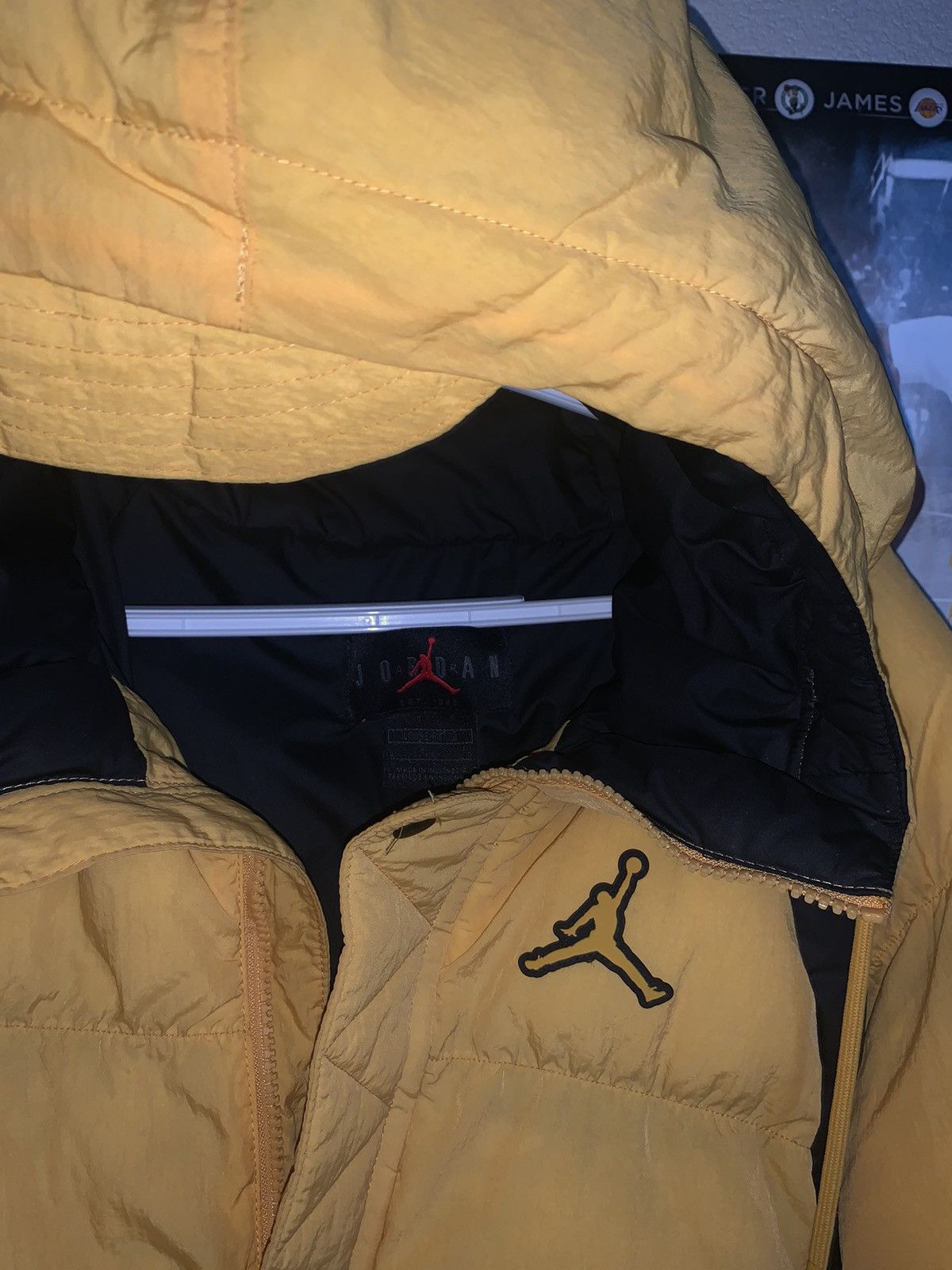 Jordan Brand × Nike × Vintage Vintage Jordan Puffer Jacket Size US L / EU 52-54 / 3 - 2 Thumbnail