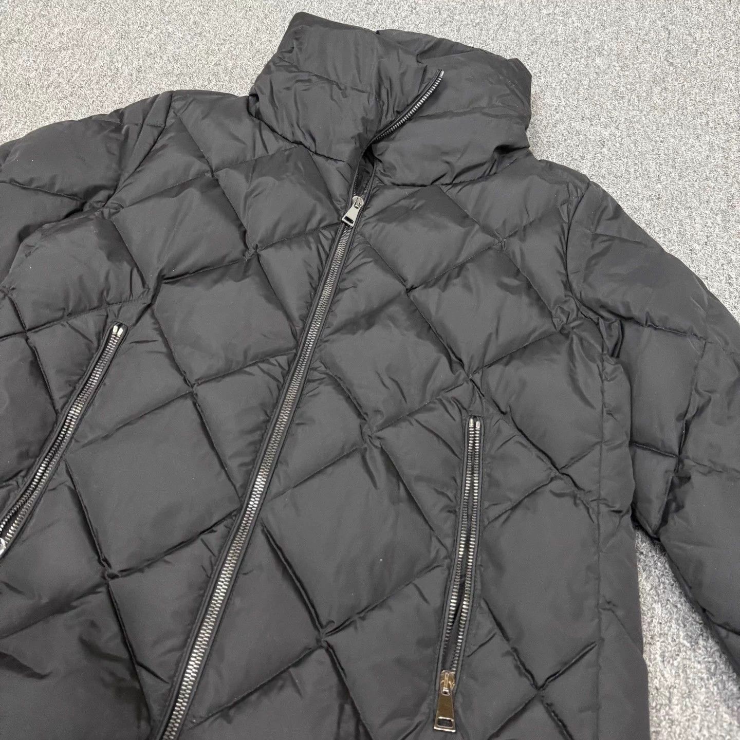 Moncler Moncler black gray blocked puffer size 2 99 new Size M / US 6-8 / IT 42-44 - 3 Thumbnail
