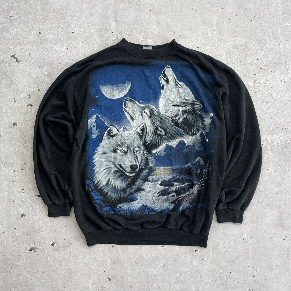 Other × Vintage Vintage 90’s Wolf All over print Sweatshirt y2k Size US L / EU 52-54 / 3 - 1 Thumbnail