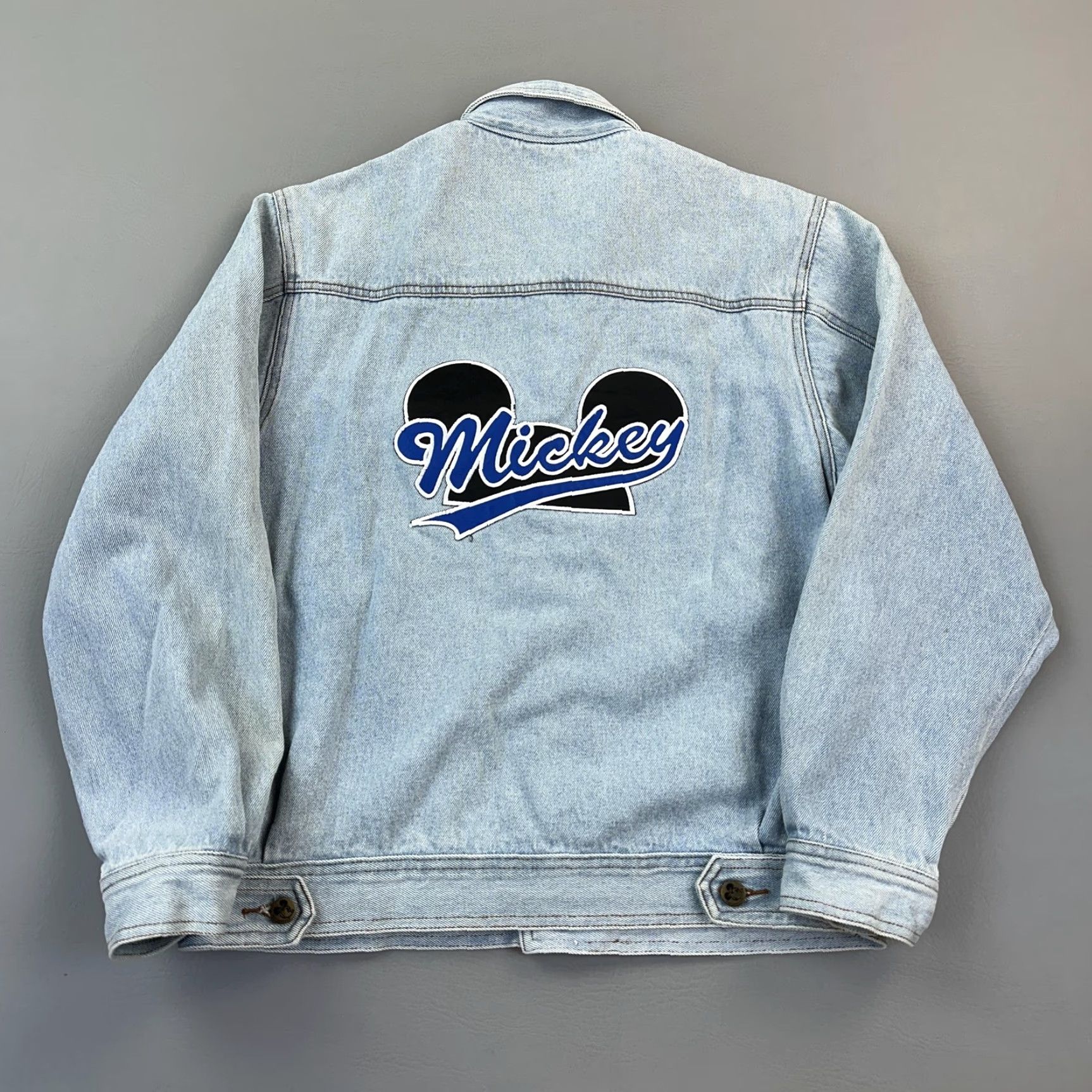 Disney VINTAGE Disney Mickey & Co Denim Jacket Mens Medium Light Wash Mickey Patch 90s Size US M / EU 48-50 / 2 - 7 Thumbnail