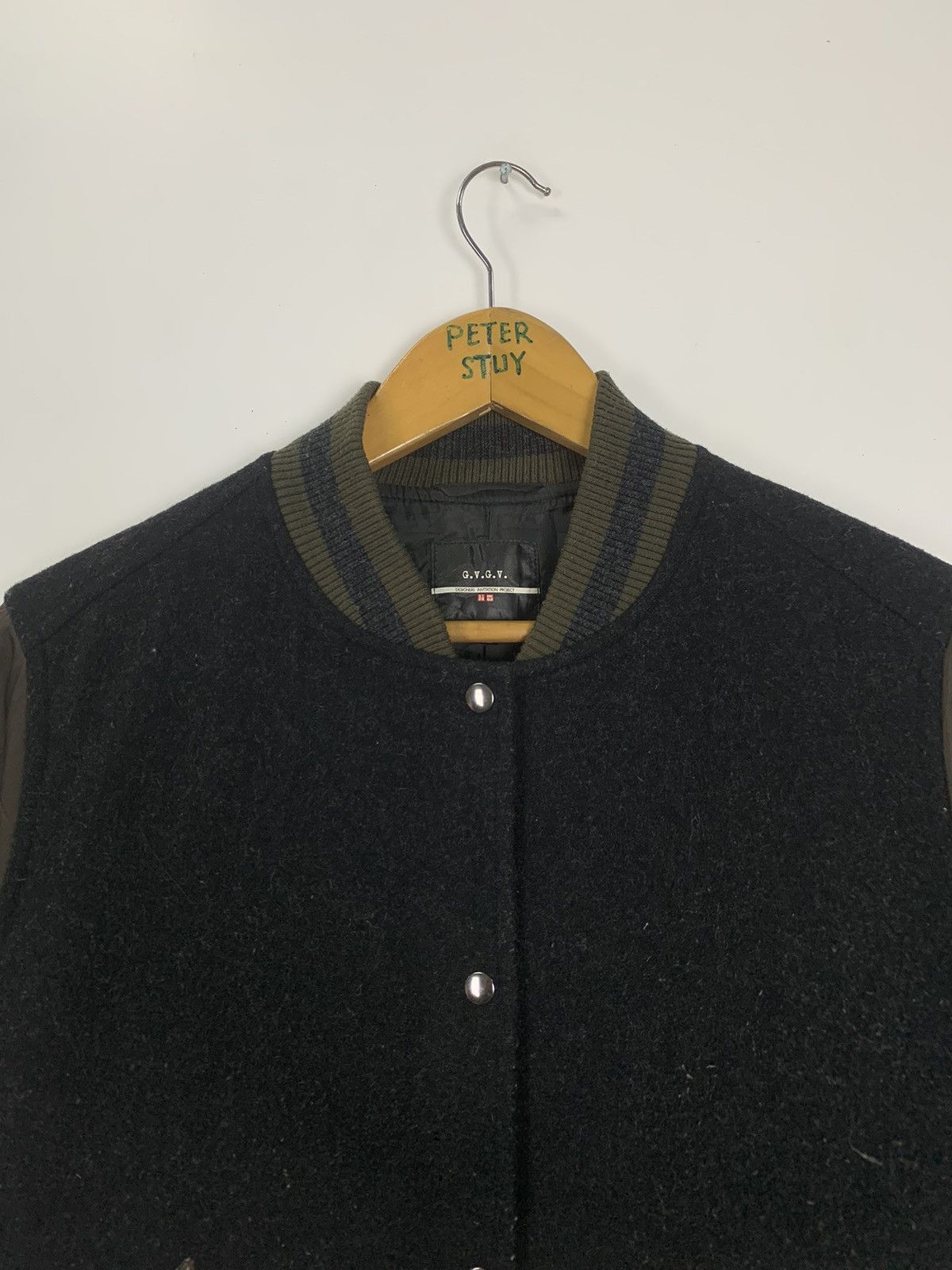 Uniqlo G.V.G.V Uniqlo Varsity Jacket Size US L / EU 52-54 / 3 - 3 Thumbnail
