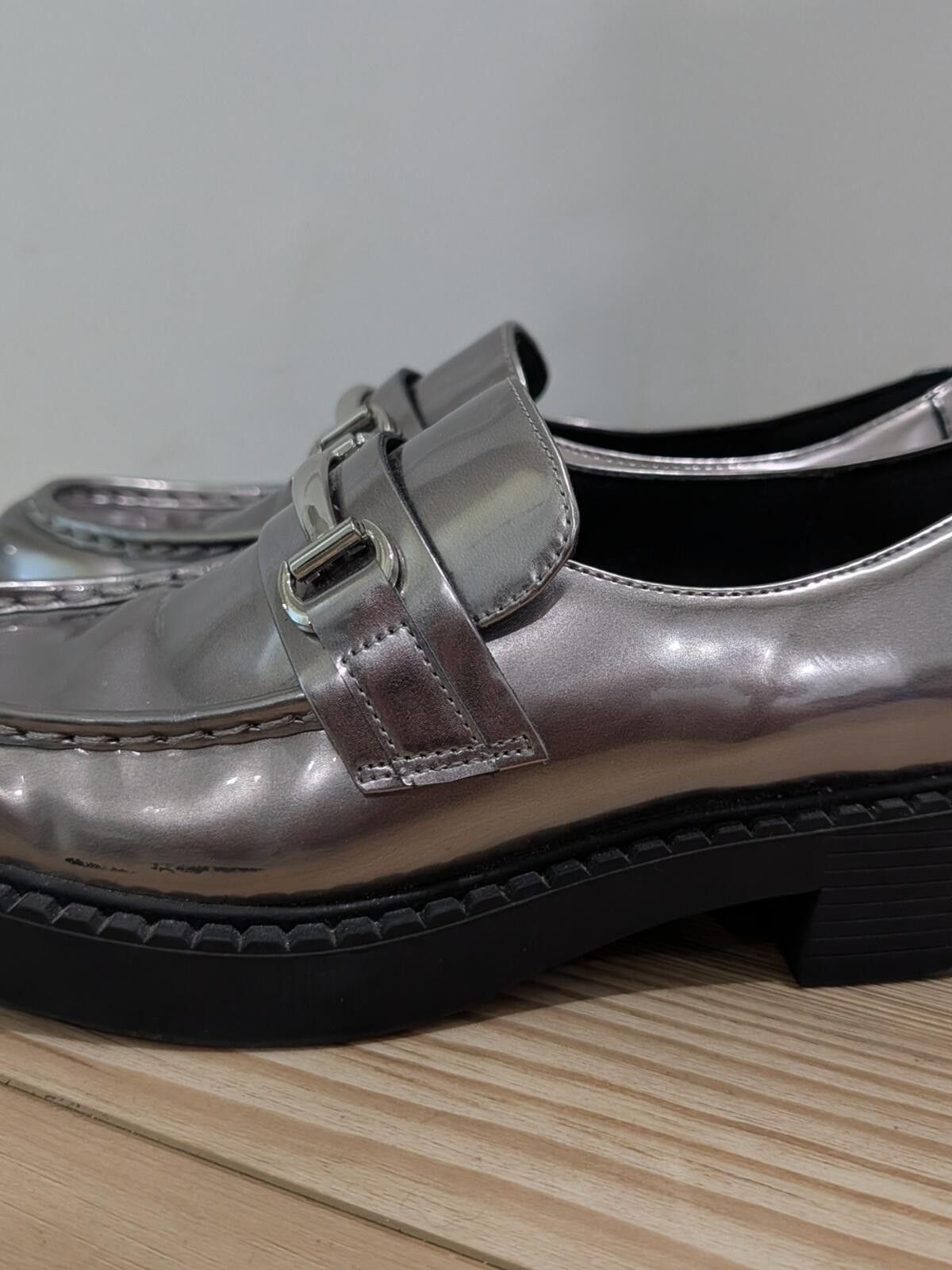 Other Retro Madden Girl Metallic Silver Chunky Loafers Size US 8.5 / IT 38.5 - 4 Thumbnail
